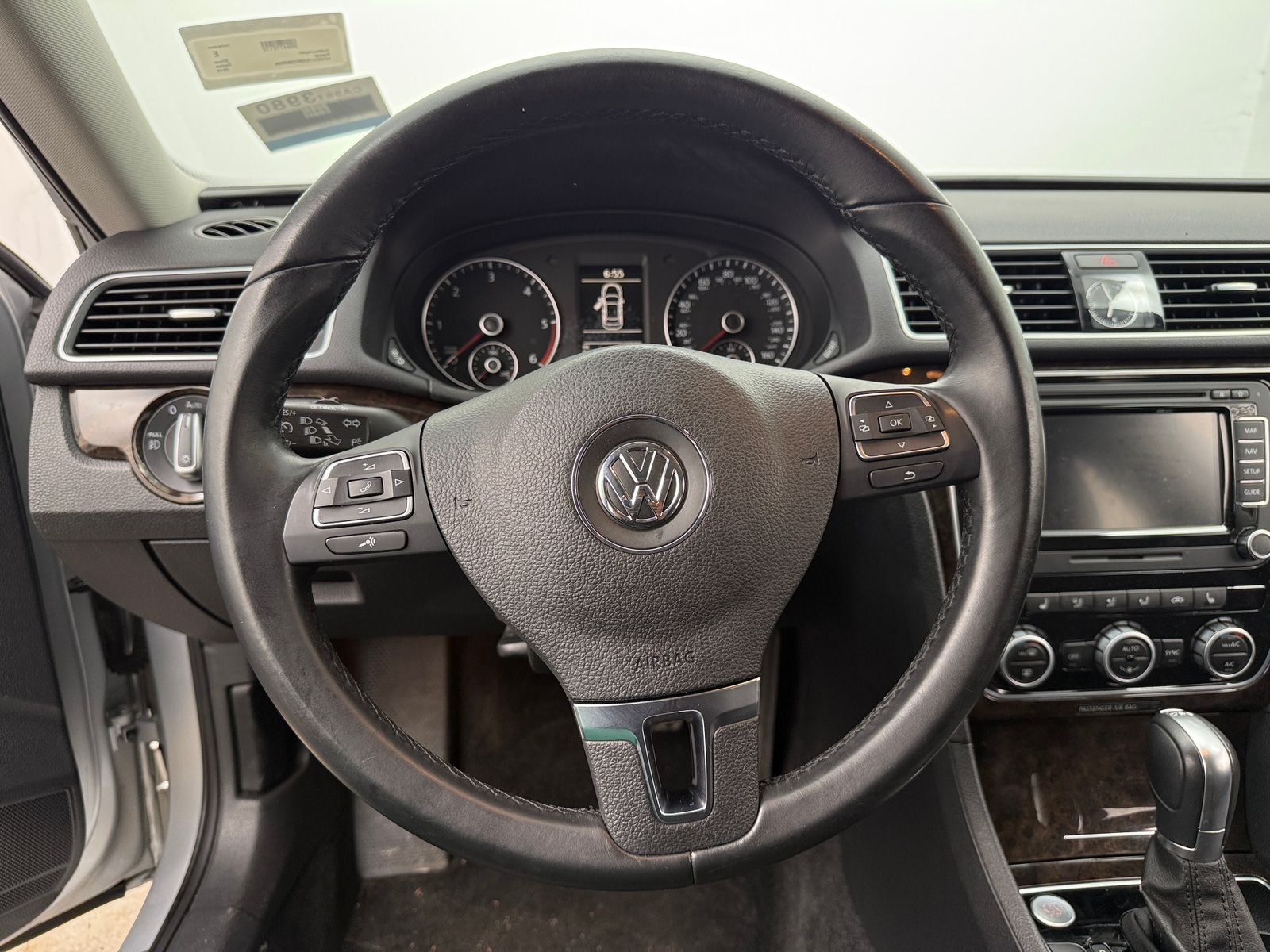 Thumbnail: 2015 Volkswagen Passat - 4