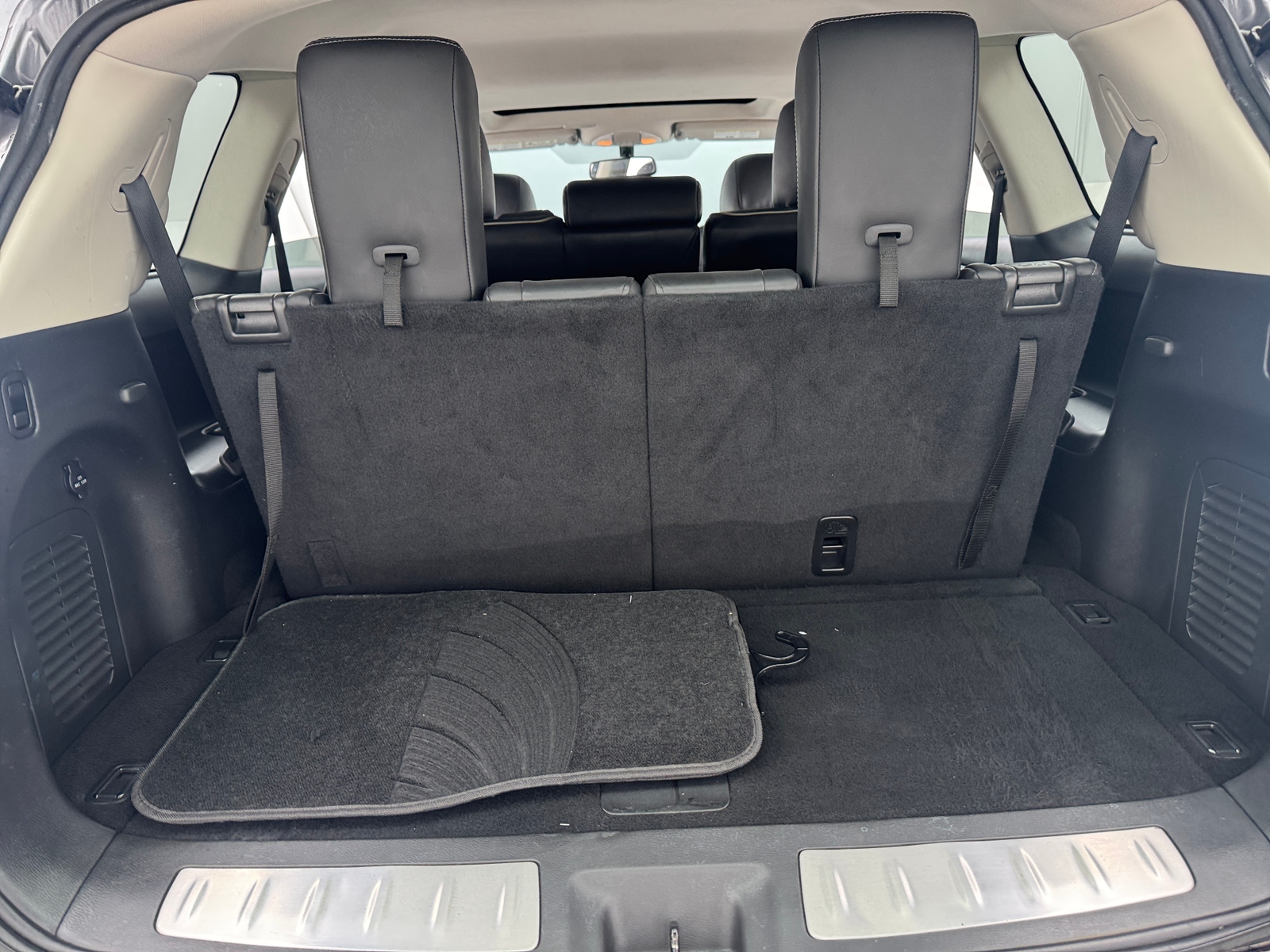 Thumbnail: 2018 INFINITI QX60 - 6