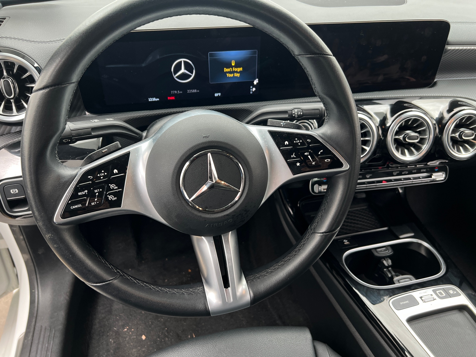 Thumbnail: 2025 Mercedes-Benz CLA - 4