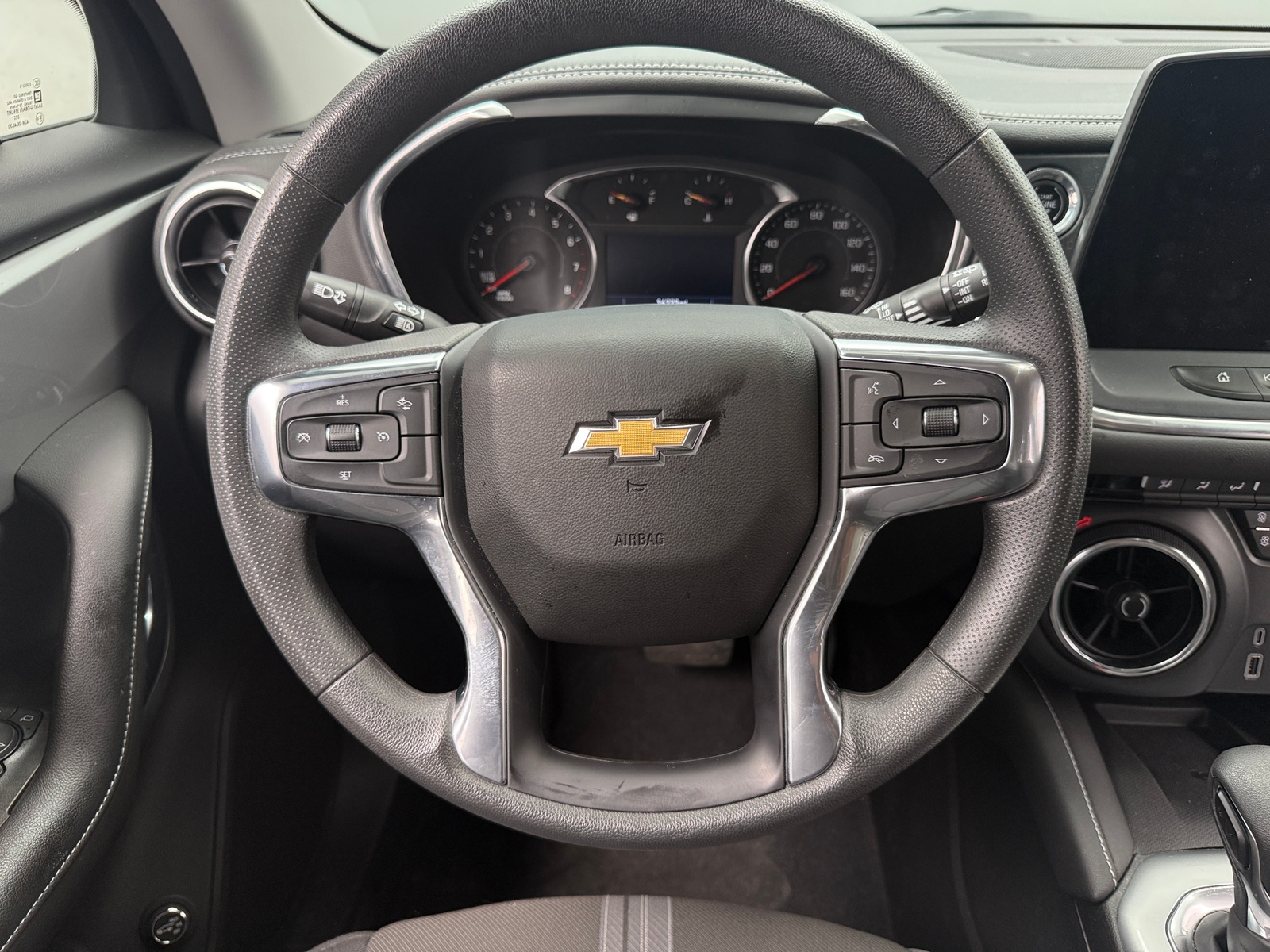 Thumbnail: 2024 Chevrolet Blazer - 5