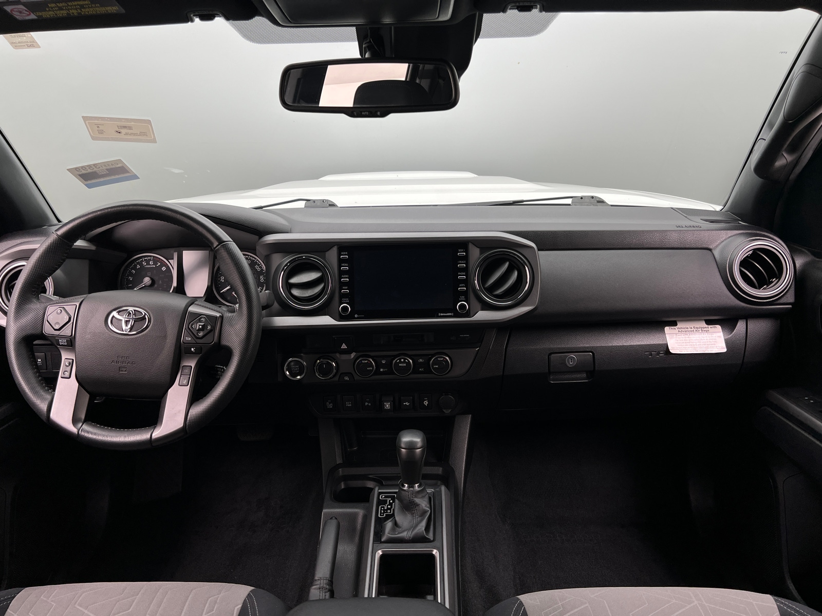 Thumbnail: 2022 Toyota Tacoma - 3
