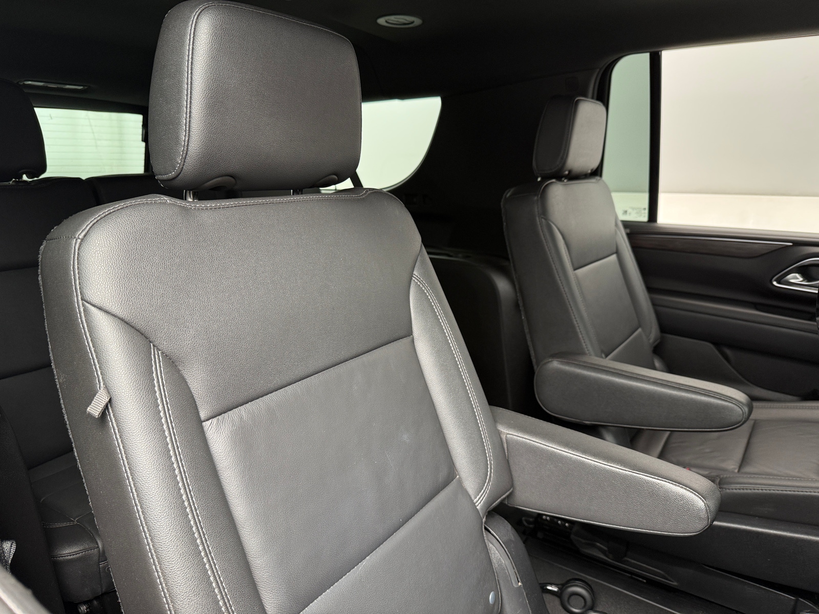 Thumbnail: 2021 Chevrolet Suburban - 5
