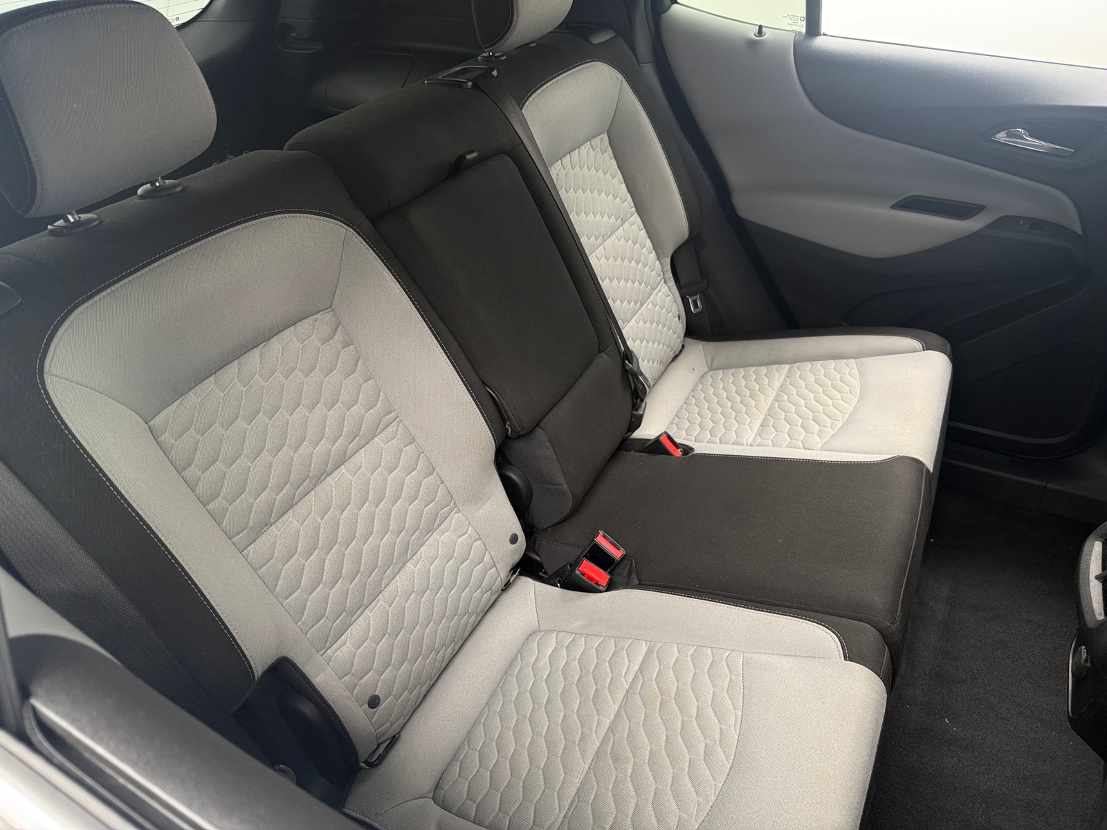 Thumbnail: 2018 Chevrolet Equinox - 6