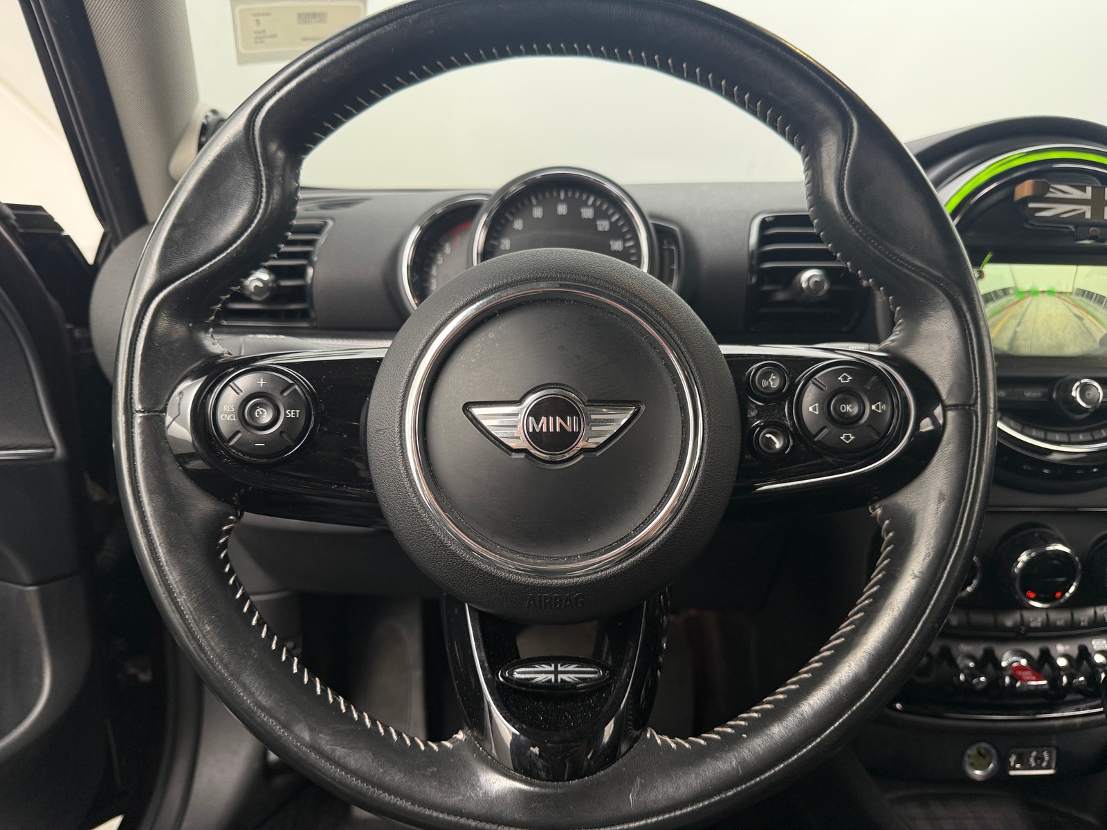 Thumbnail: 2018 MINI Cooper Clubman - 4