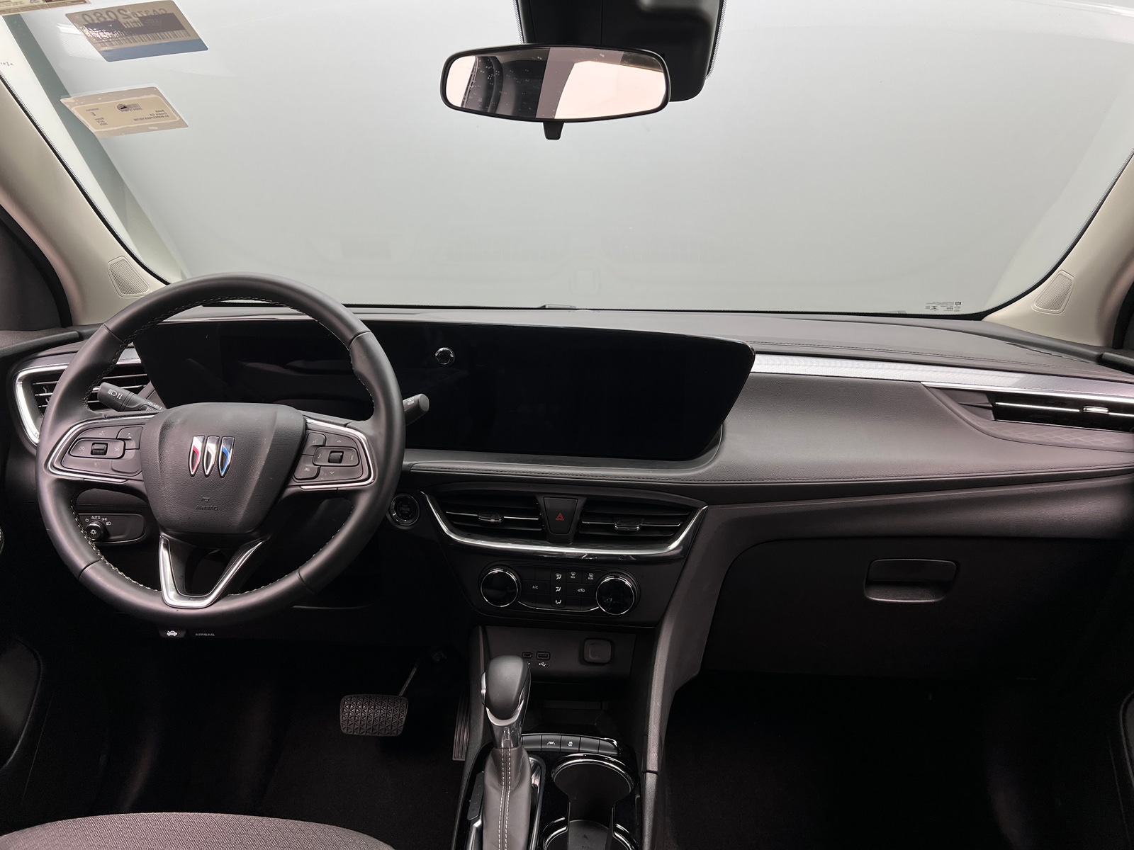 Thumbnail: 2025 Buick Encore GX - 2