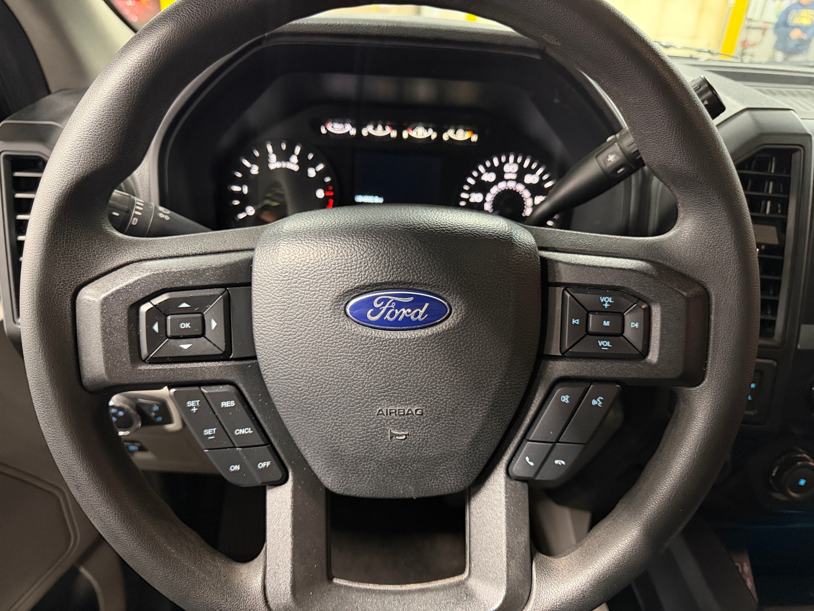 Thumbnail: 2019 Ford Econoline - 5