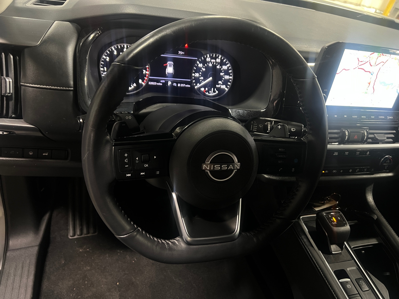 Thumbnail: 2022 Nissan Pathfinder - 4