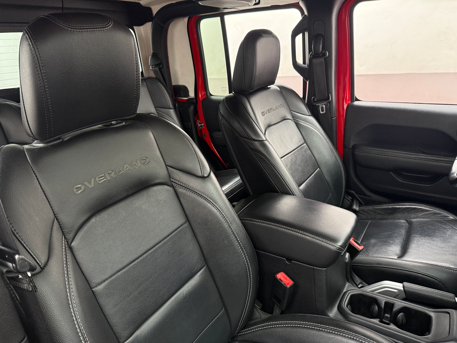 Thumbnail: 2020 Jeep Gladiator - 2