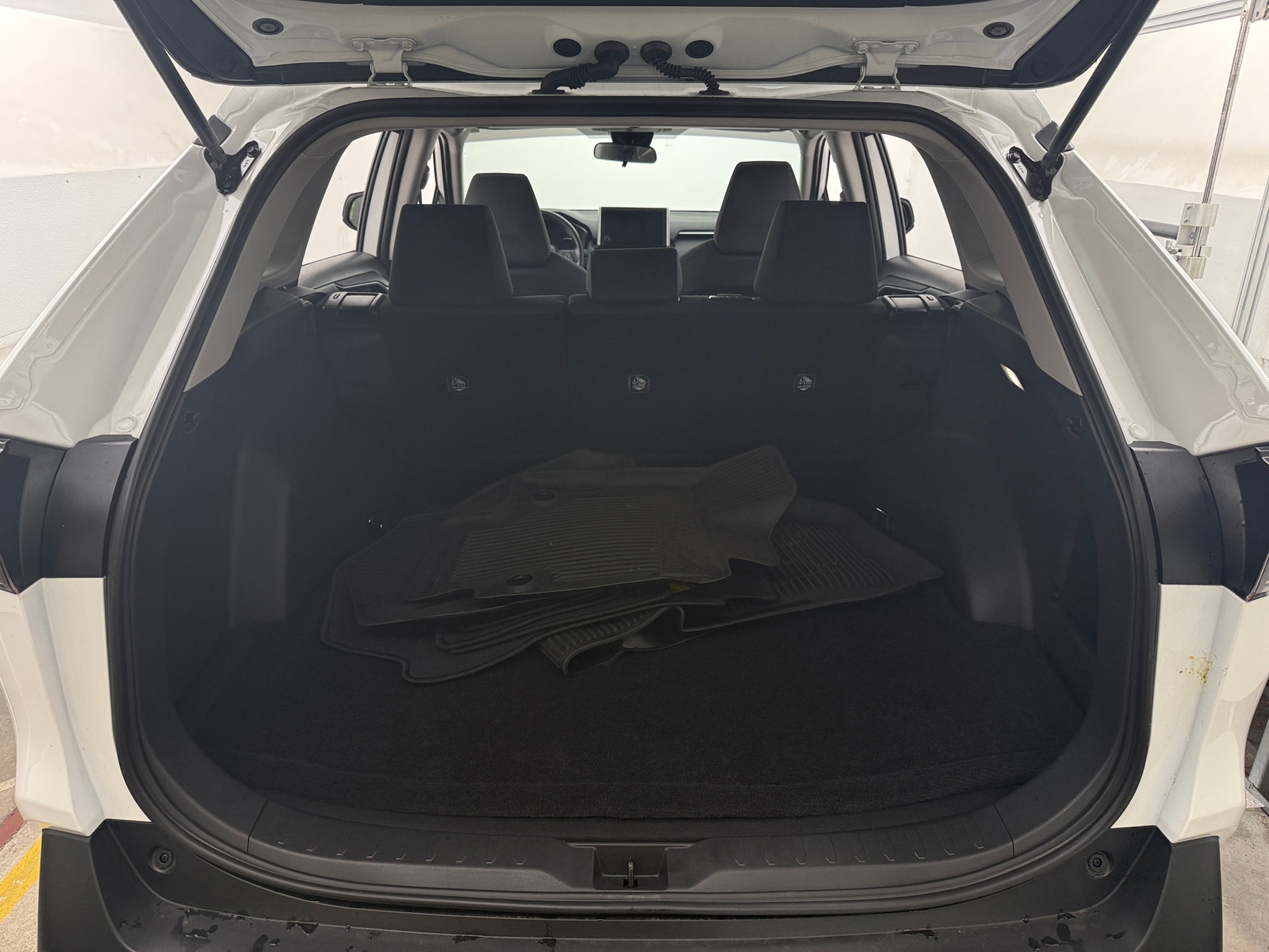 Thumbnail: 2025 Toyota RAV4 - 7