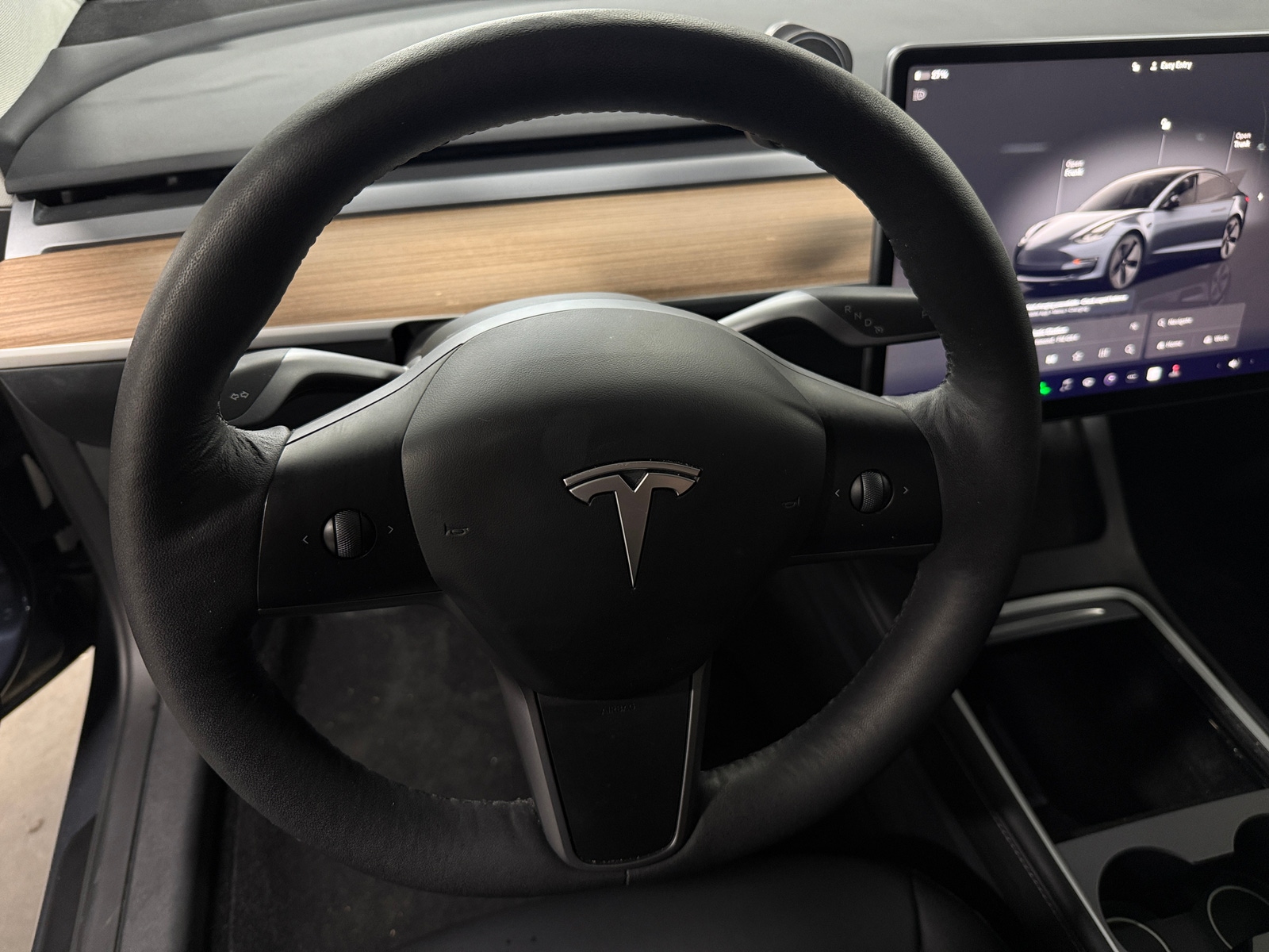 Thumbnail: 2023 Tesla Model 3 - 4