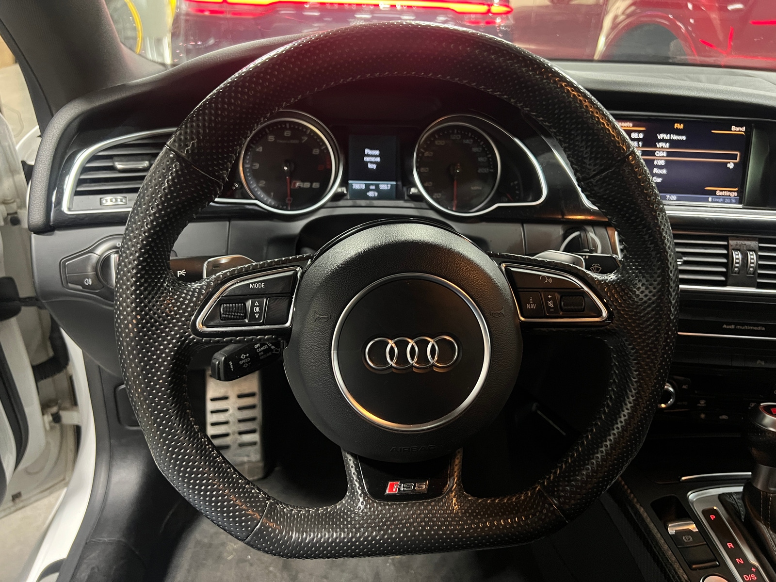 Thumbnail: 2013 Audi RS 5 - 3