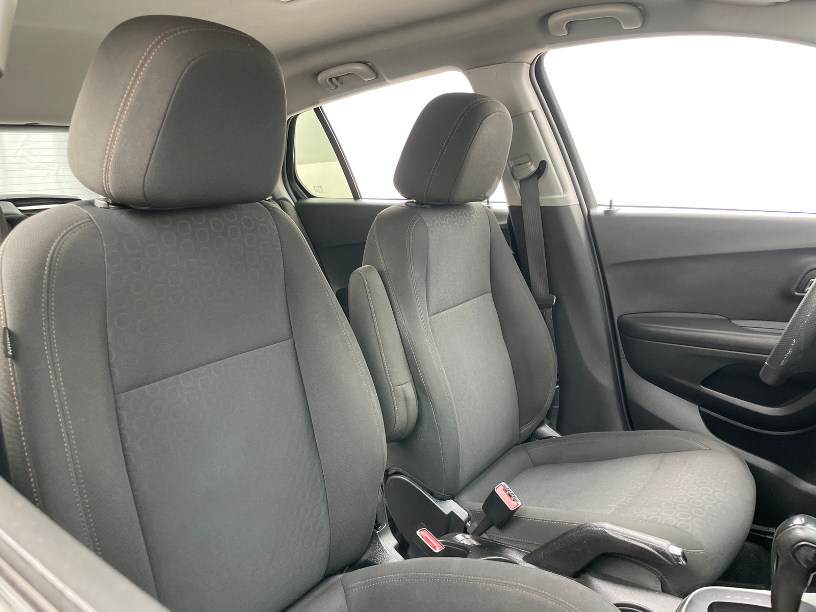 Thumbnail: 2021 Chevrolet Trax - 2
