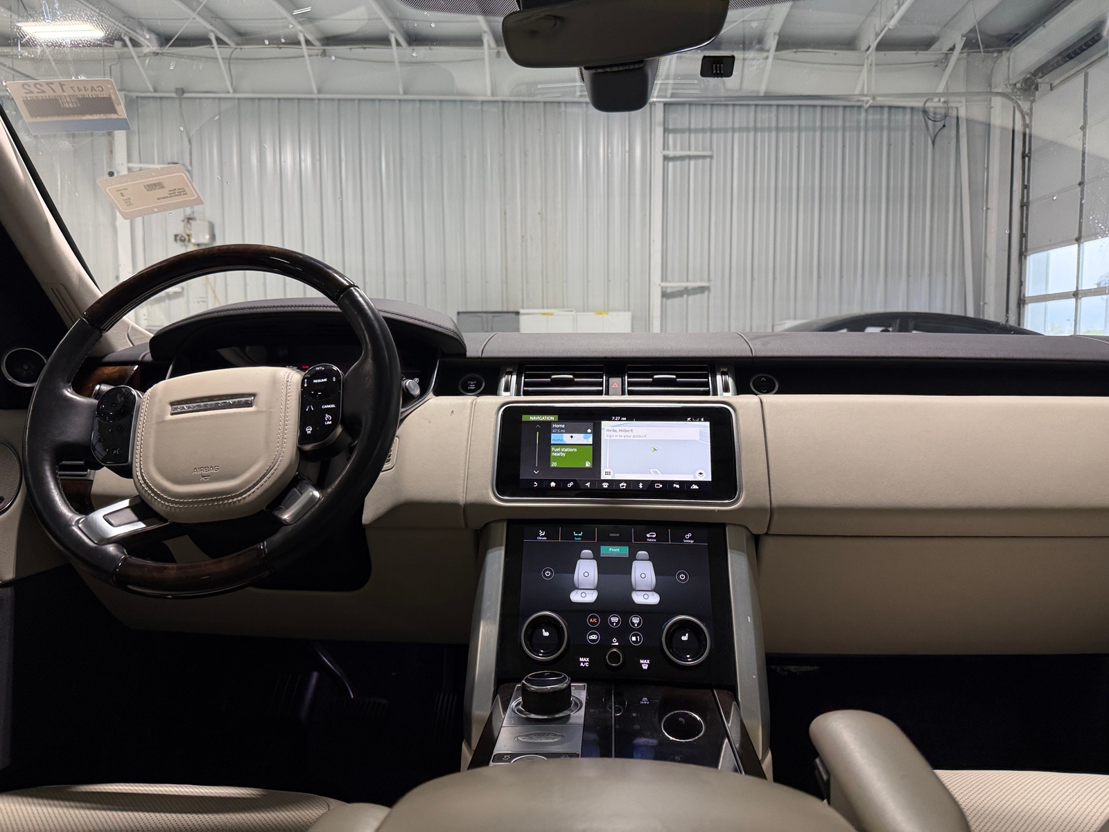 Thumbnail: 2020 Land Rover Range Rover - 2