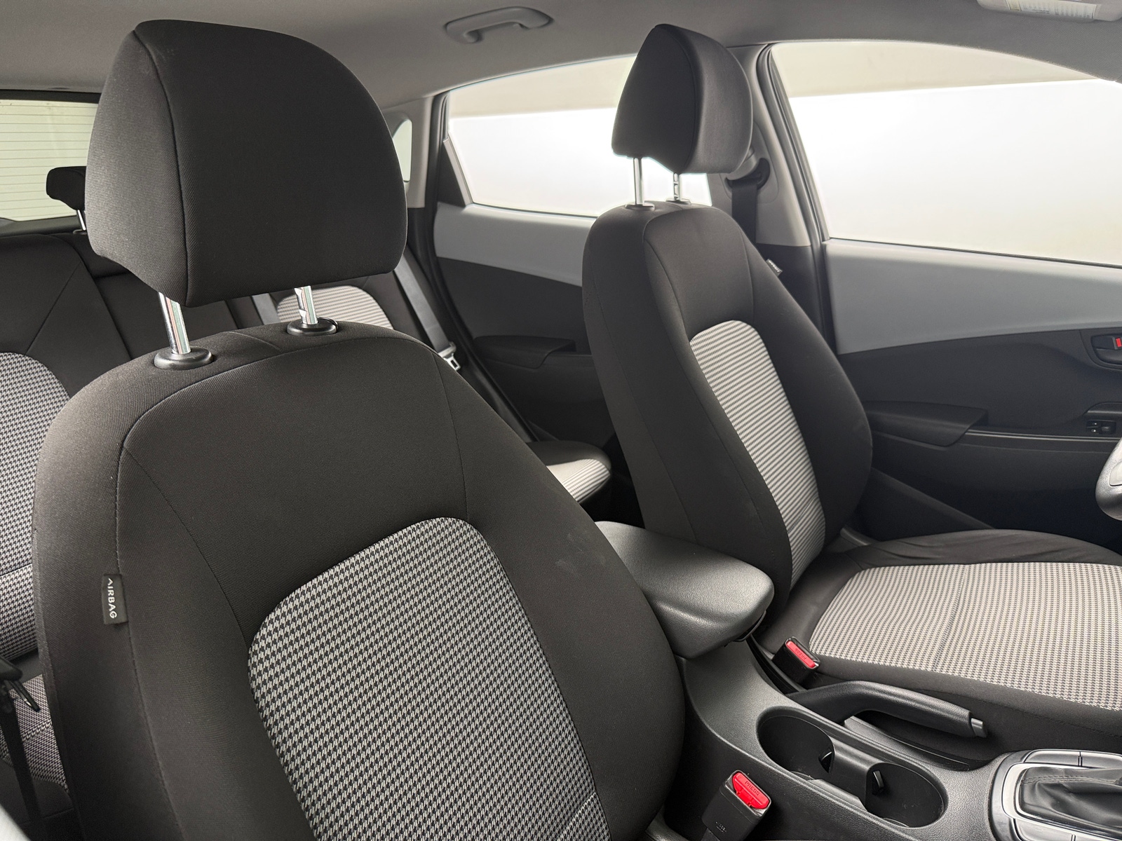 Thumbnail: 2019 Hyundai Kona - 2