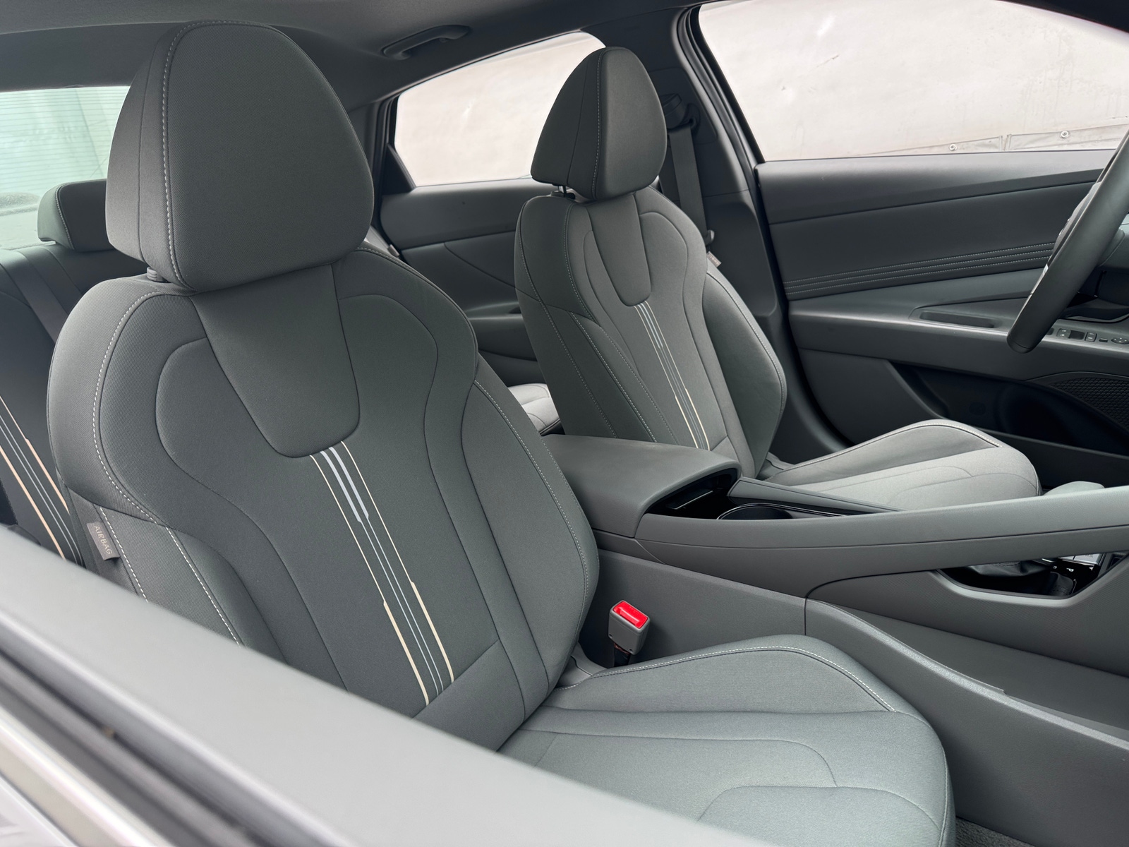 Thumbnail: 2024 Hyundai Elantra - 2