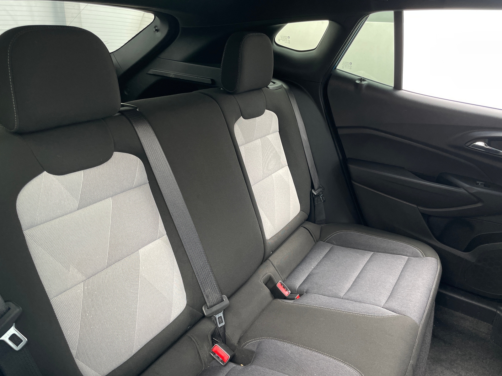 Thumbnail: 2025 Chevrolet Trax - 6