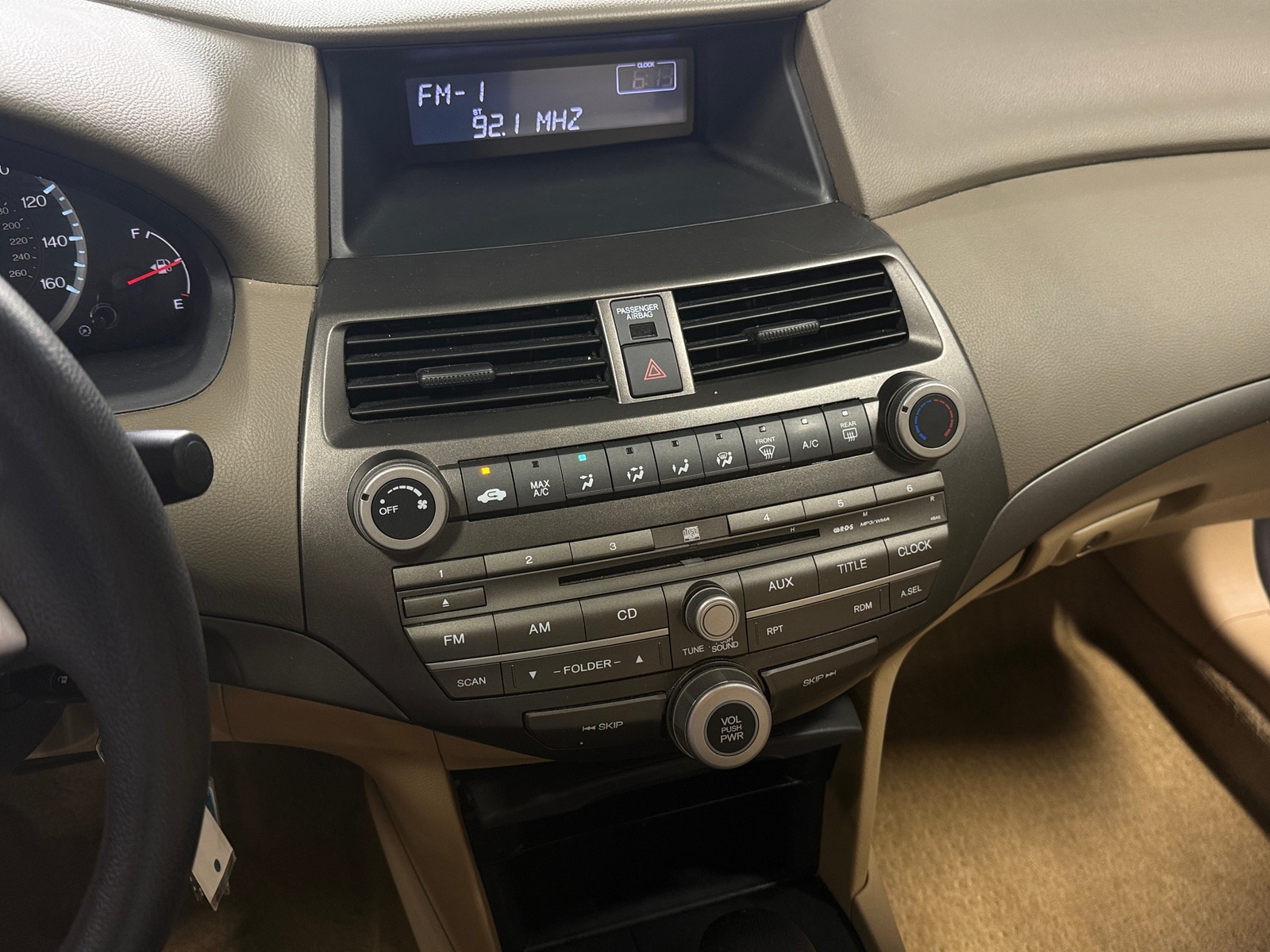 Thumbnail: 2010 Honda Accord - 4