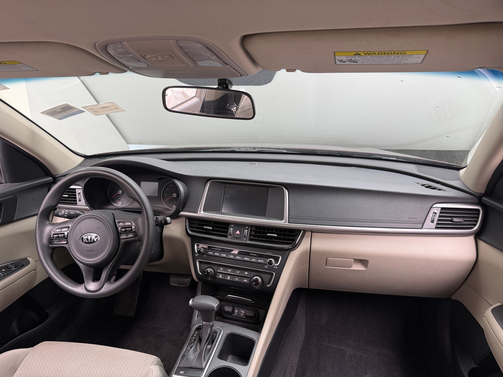 Thumbnail: 2018 Kia Optima - 3