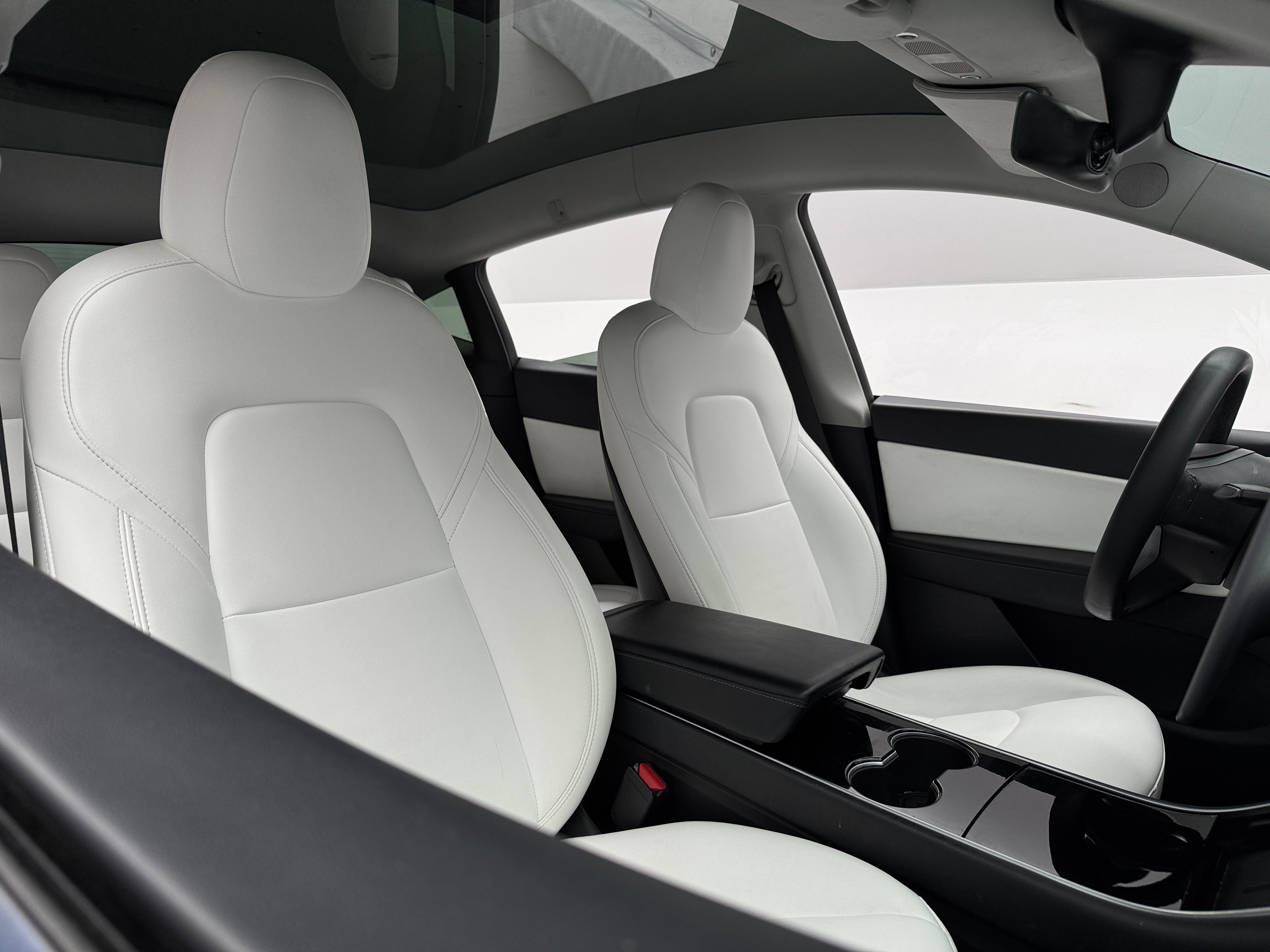 Used 2021 Tesla Model Y Long Range with VIN 5YJYGDEE4MF066942 for sale in Auburn, WA