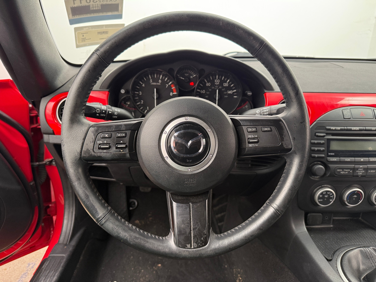 Thumbnail: 2013 Mazda MX-5 Miata - 4
