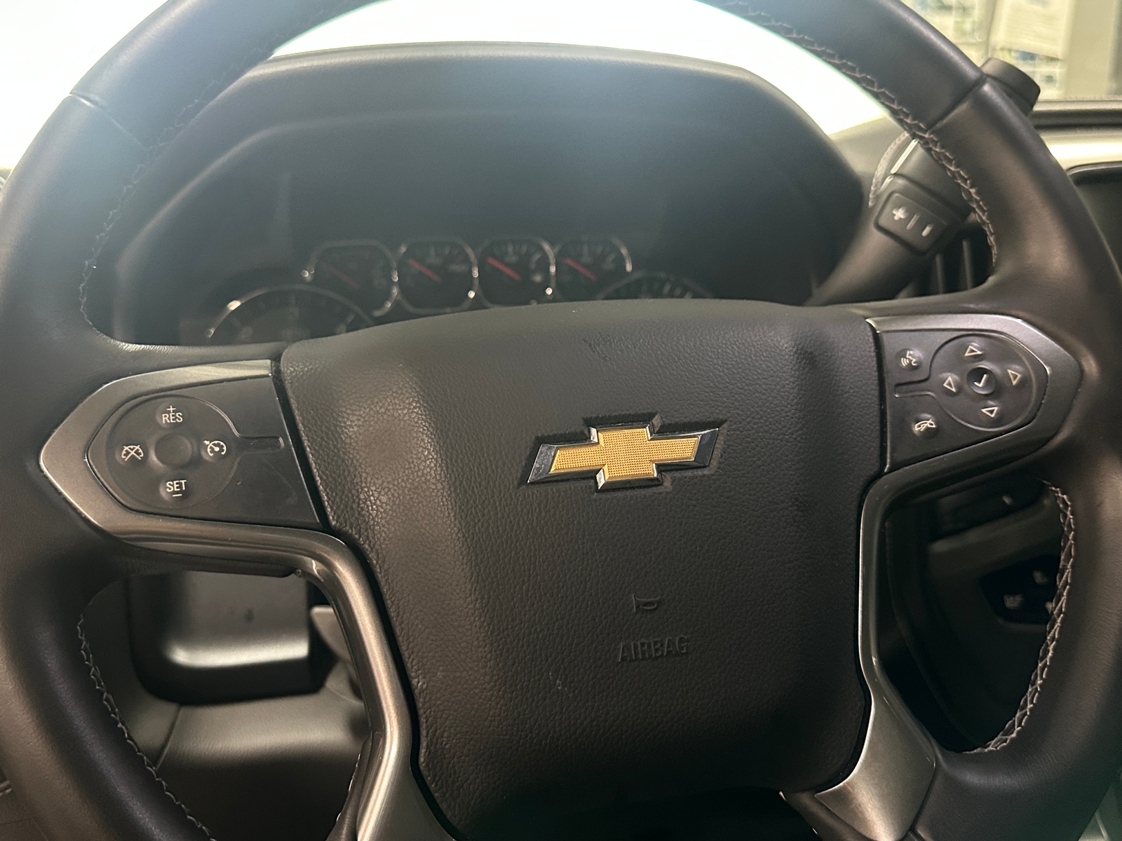 Thumbnail: 2014 Chevrolet Silverado 1500 - 4