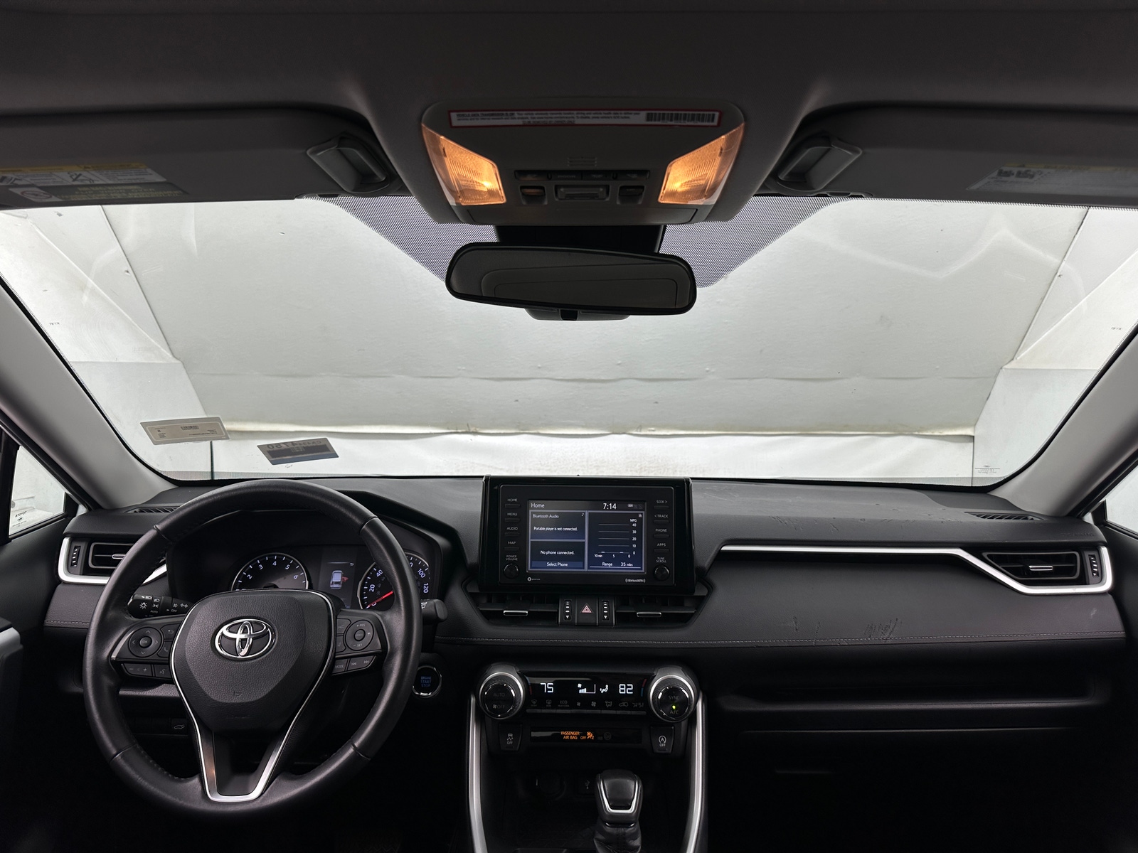 Thumbnail: 2020 Toyota RAV4 - 2