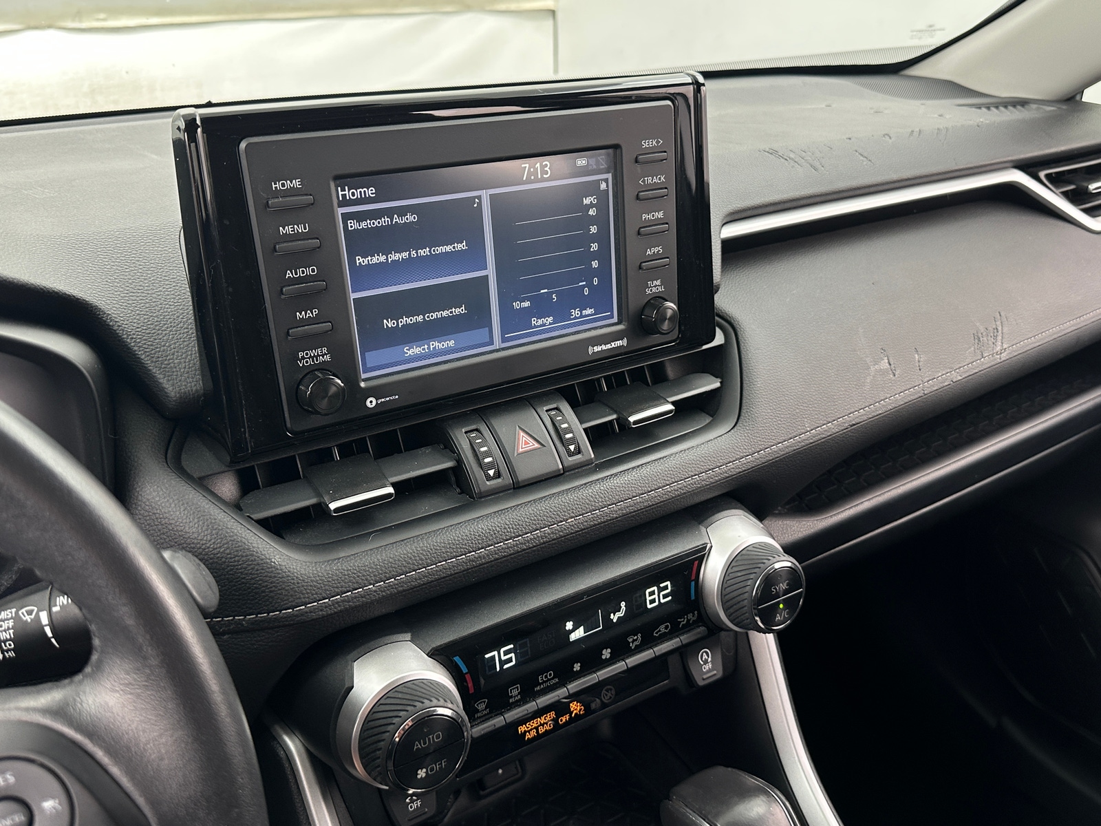Thumbnail: 2020 Toyota RAV4 - 3