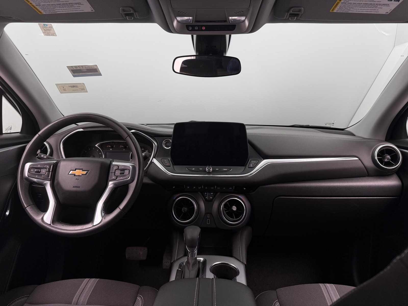 Thumbnail: 2025 Chevrolet Blazer - 3