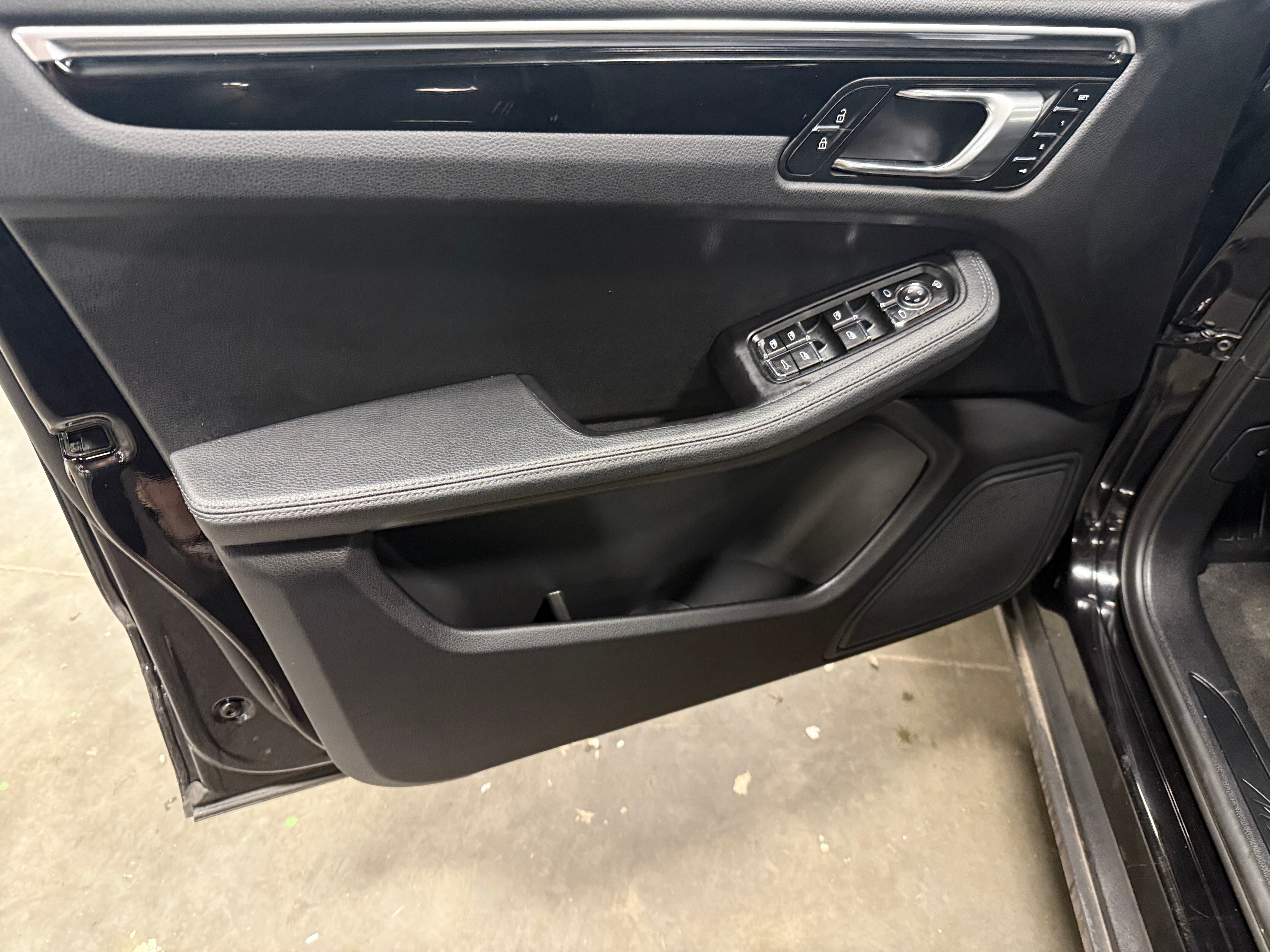 2023 Porsche Macan