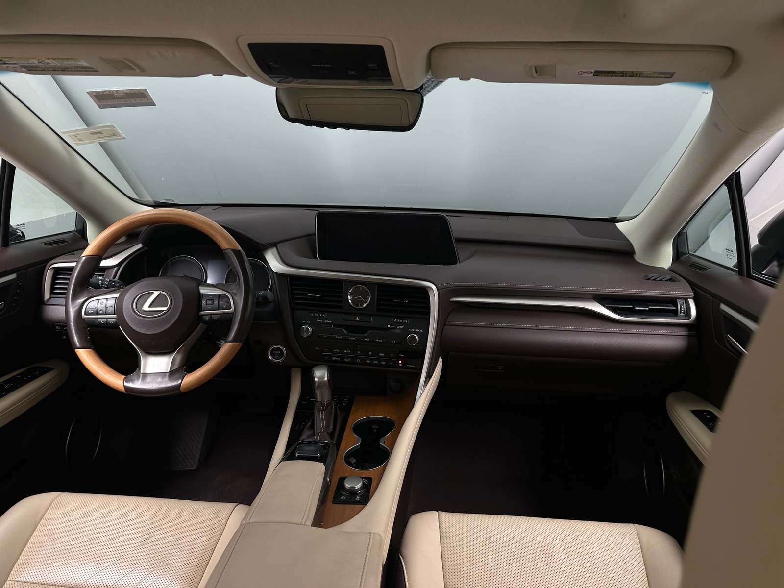 Thumbnail: 2019 Lexus RX - 3