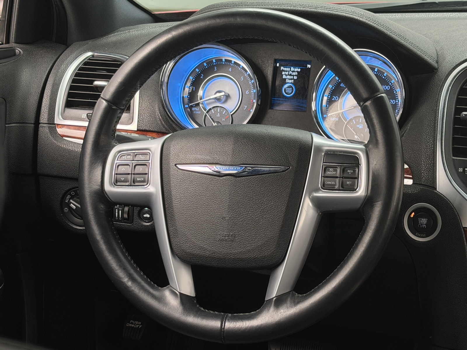 Thumbnail: 2014 Chrysler 300 - 4