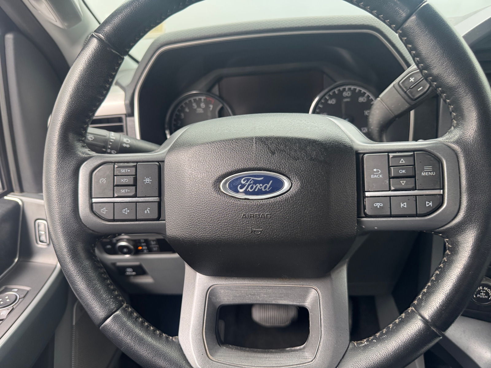 Thumbnail: 2022 Ford Econoline - 5