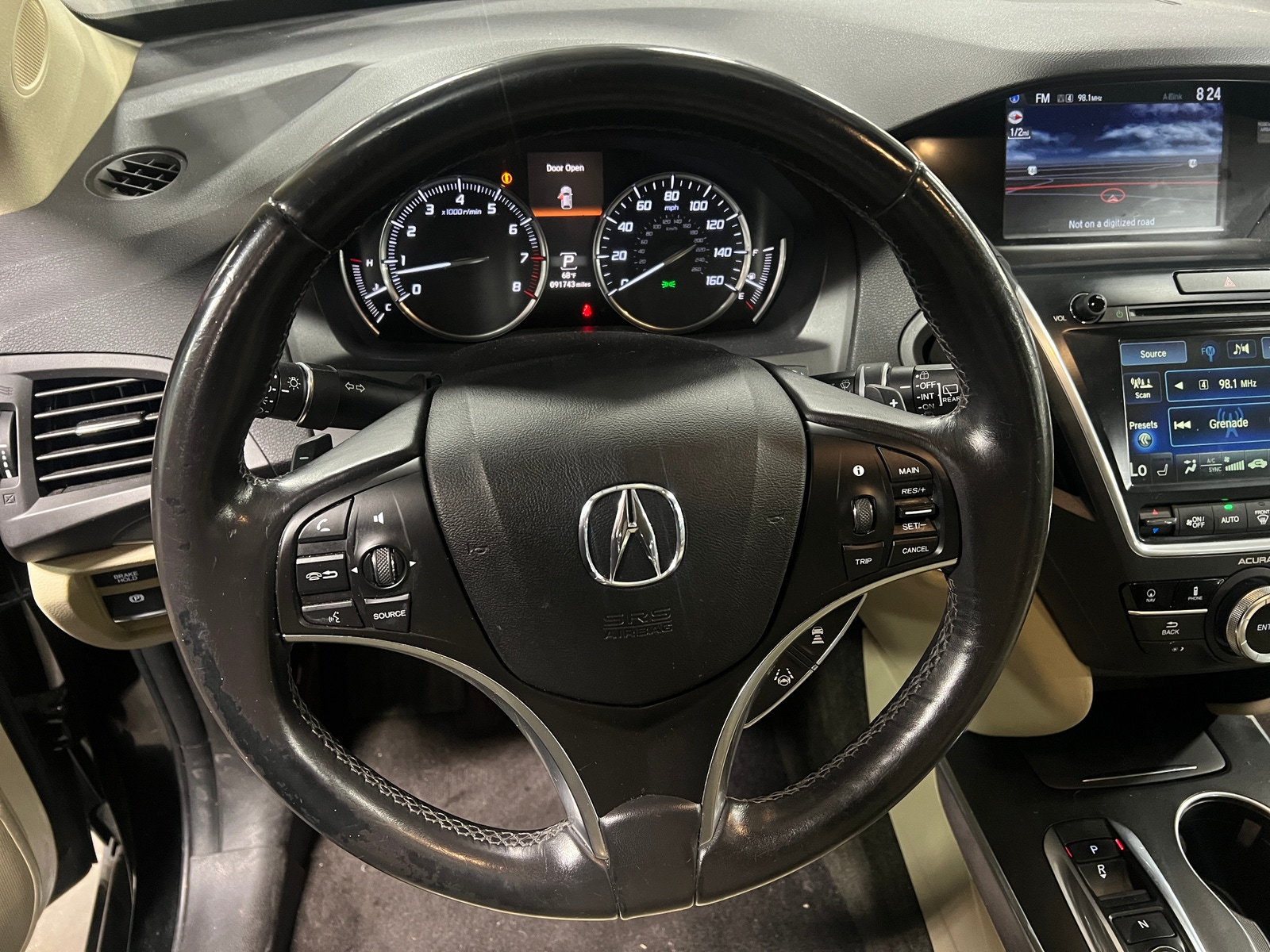 Thumbnail: 2017 Acura MDX - 4