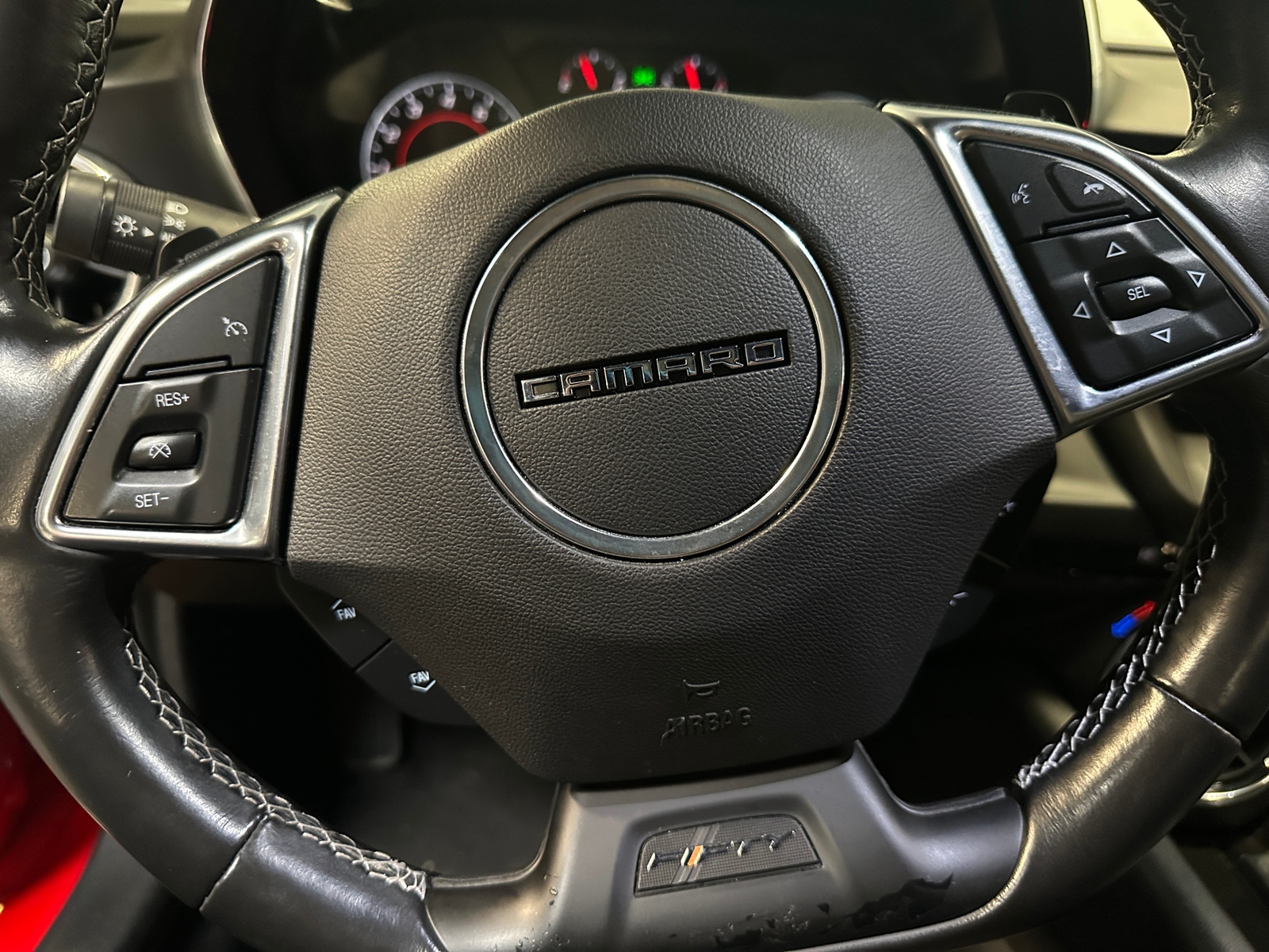 Thumbnail: 2017 Chevrolet Camaro - 4