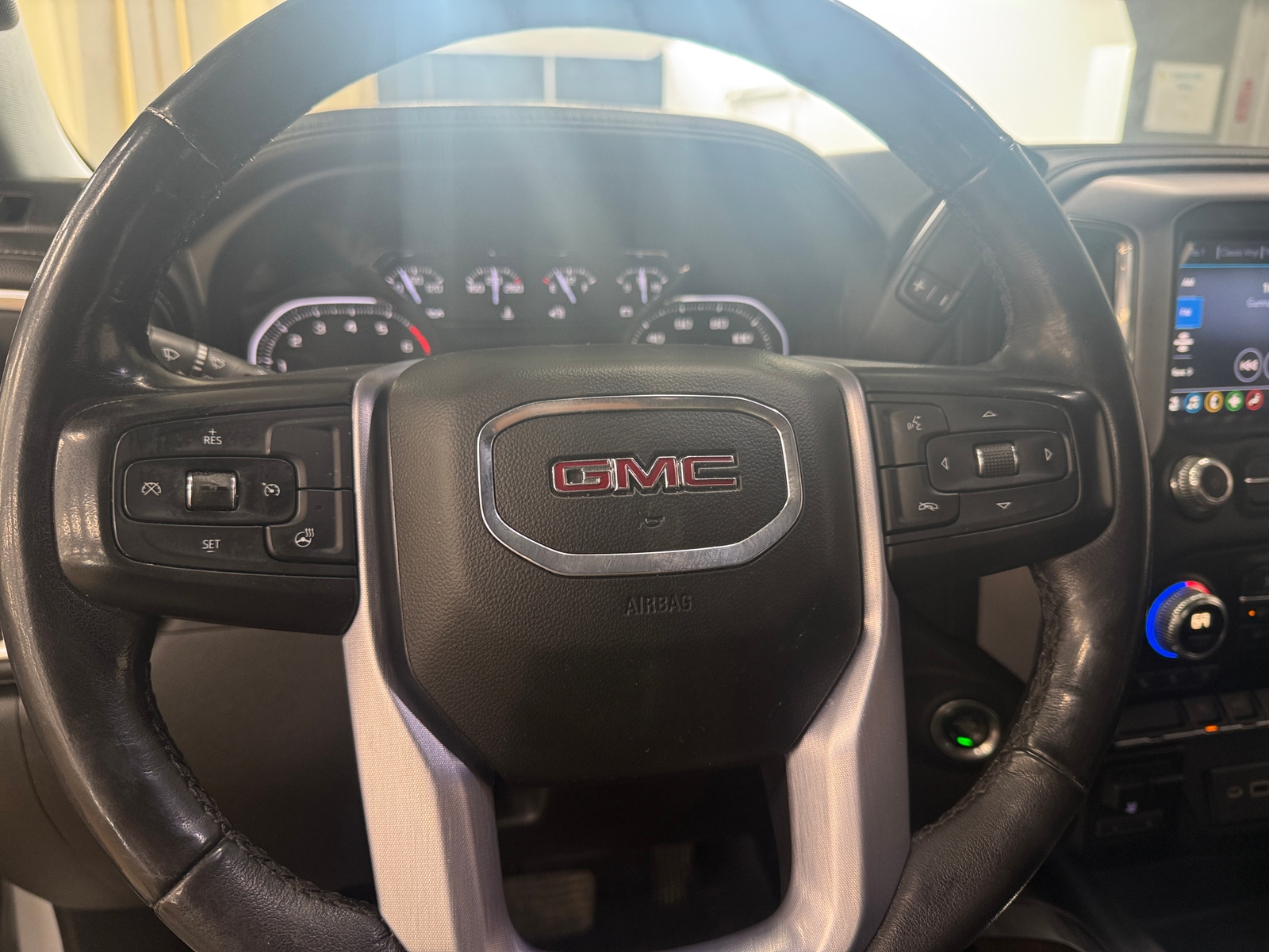 Thumbnail: 2019 GMC Sierra 1500 - 4