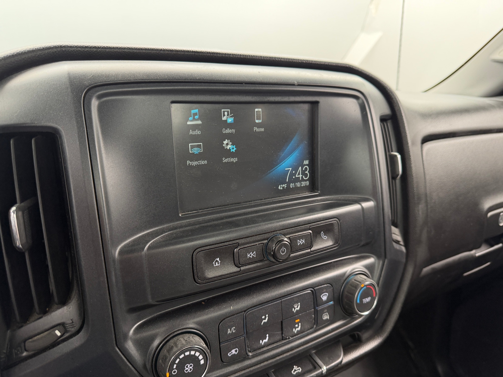 Thumbnail: 2018 Chevrolet Silverado 3500 - 4