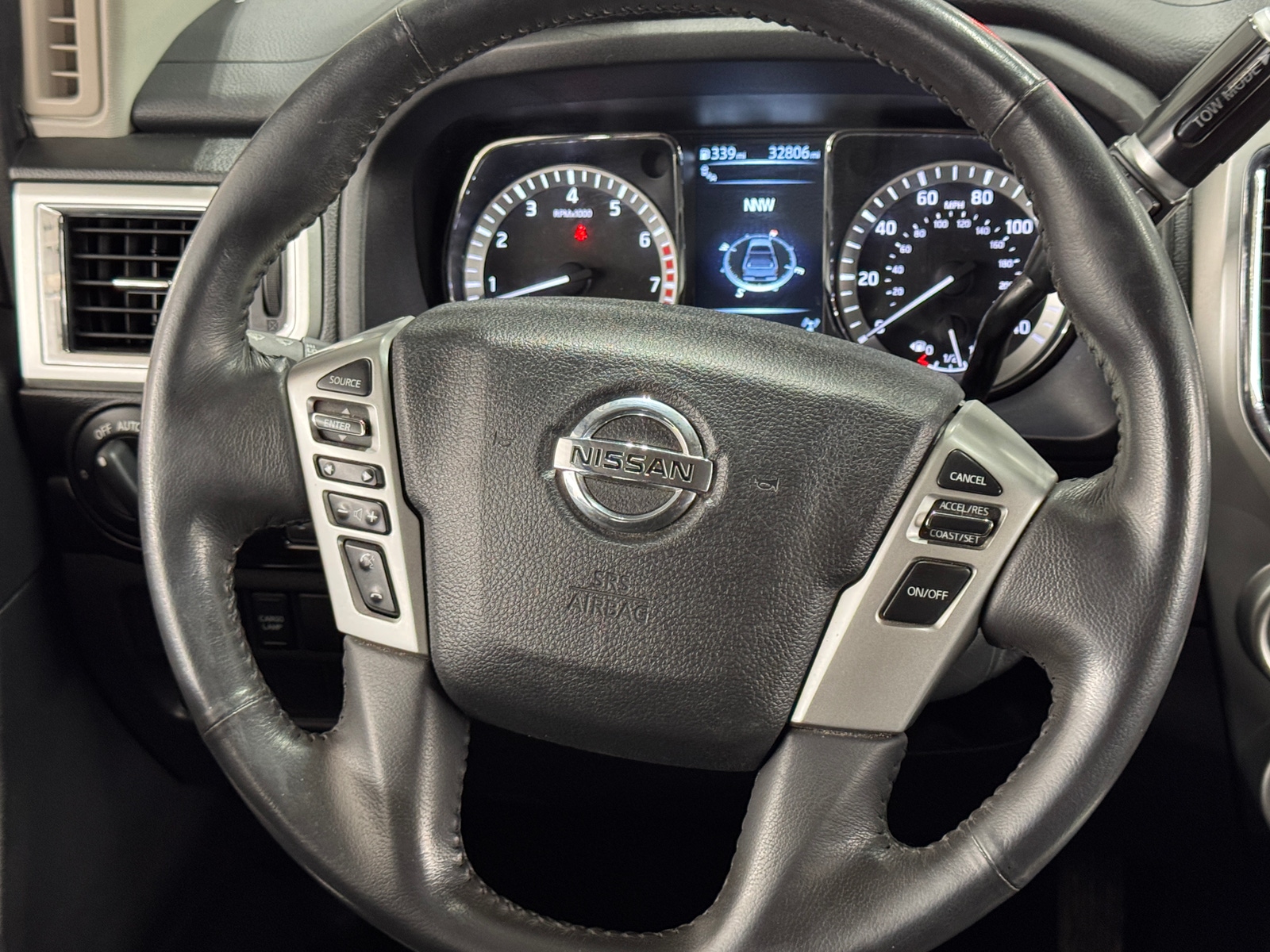 Thumbnail: 2017 Nissan Titan - 5