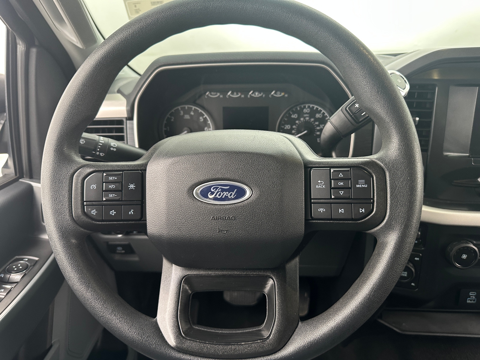 Thumbnail: 2021 Ford Econoline - 5