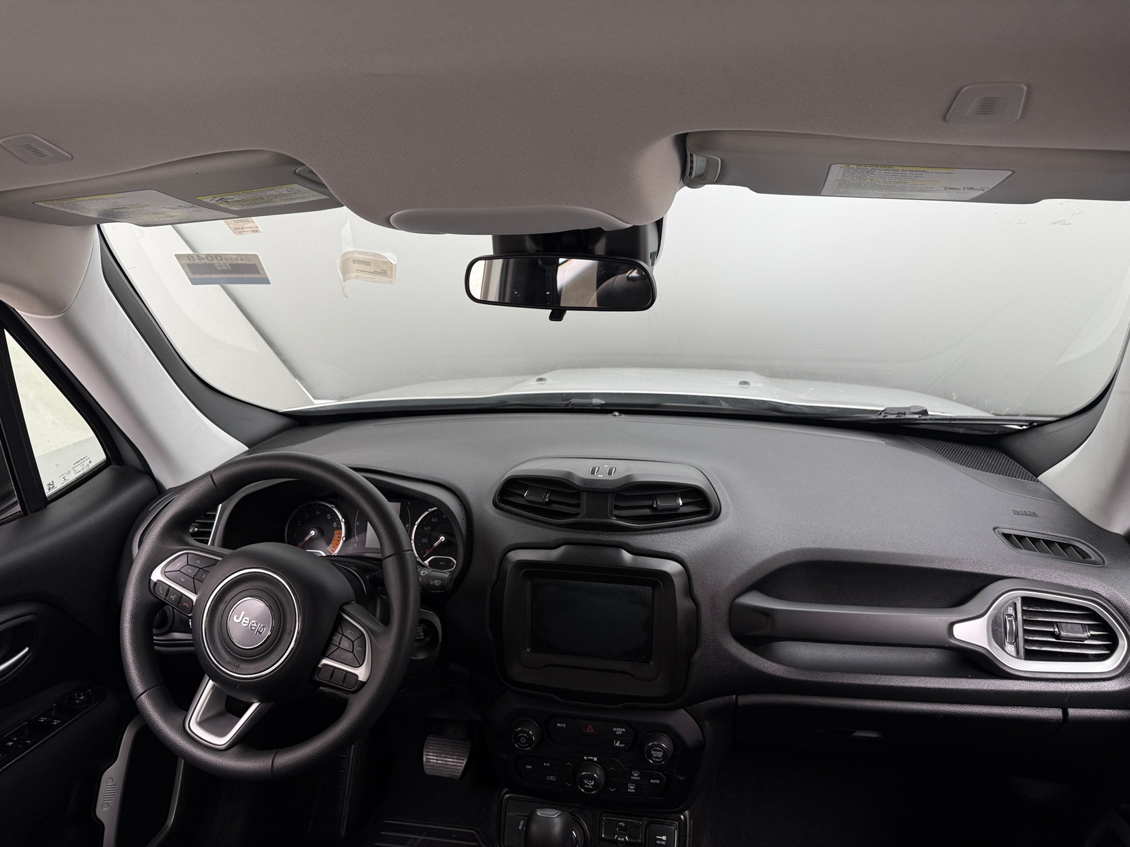Thumbnail: 2021 Jeep Renegade - 3