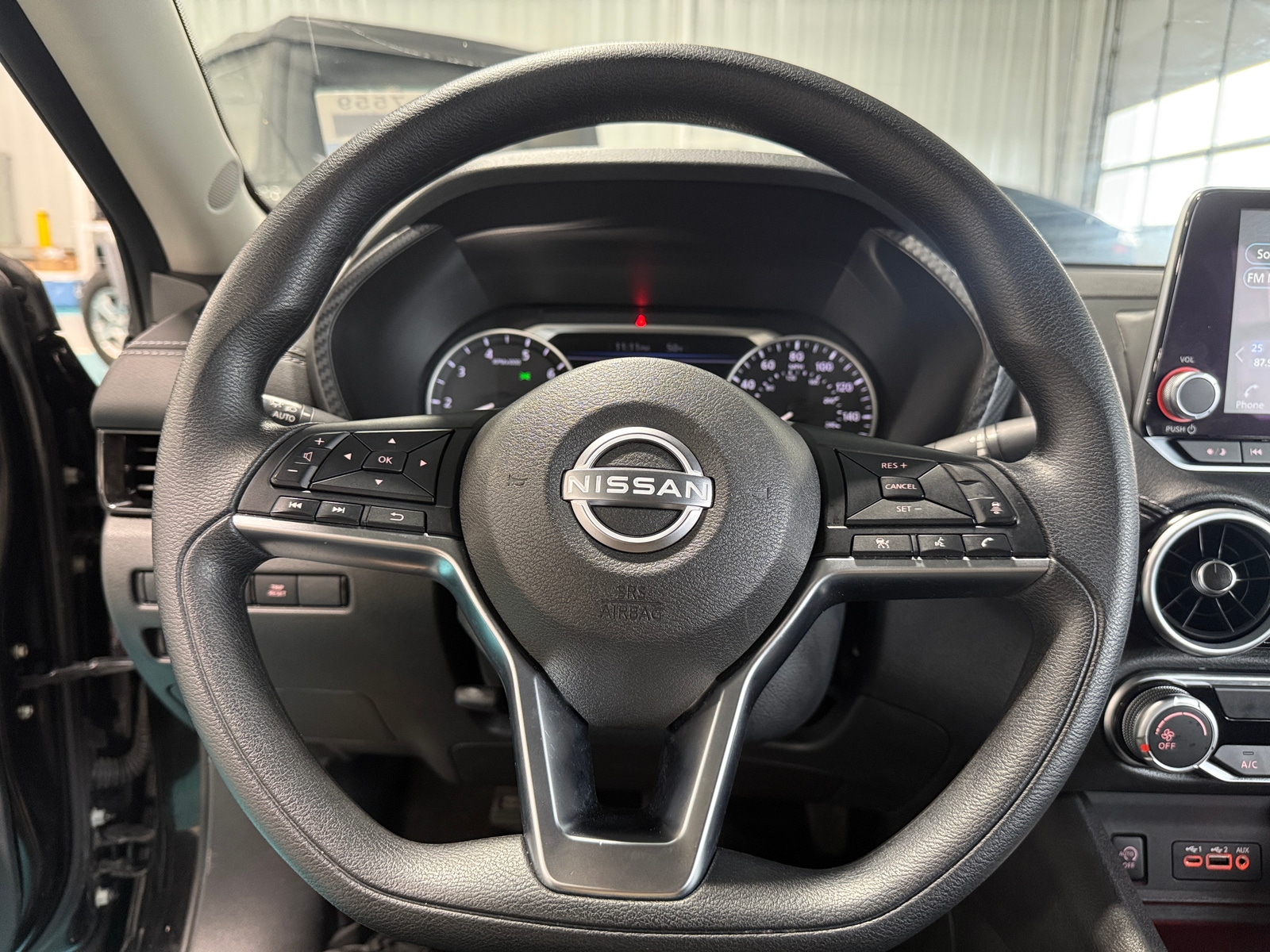 Thumbnail: 2025 Nissan Sentra - 5