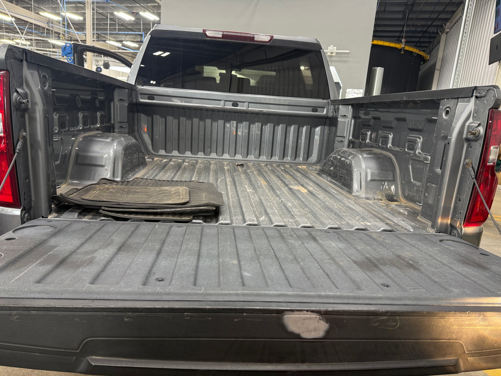 Thumbnail: 2019 Chevrolet Silverado 1500 - 7