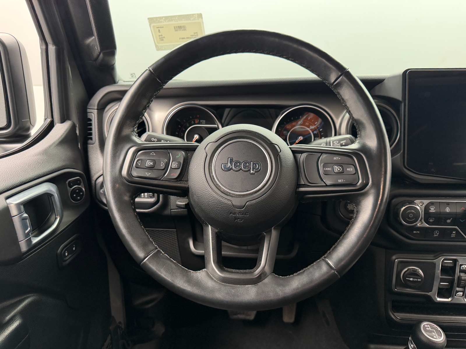 Thumbnail: 2021 Jeep Gladiator - 5