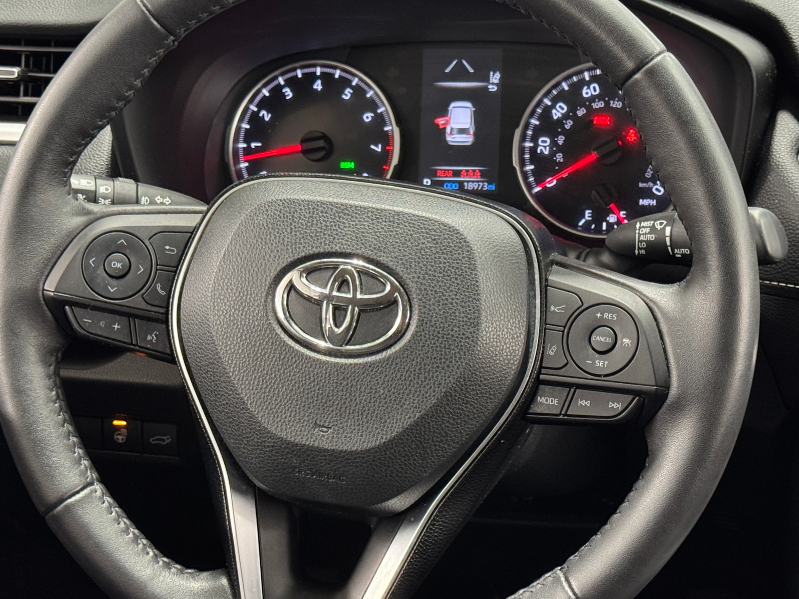 Thumbnail: 2021 Toyota RAV4 - 4
