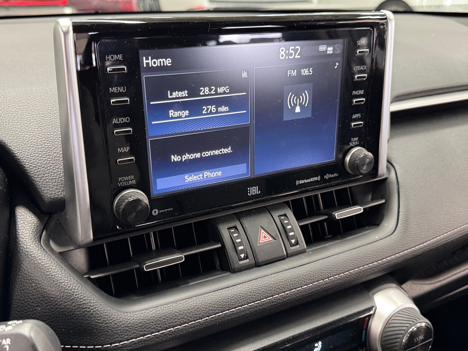 Thumbnail: 2021 Toyota RAV4 - 3