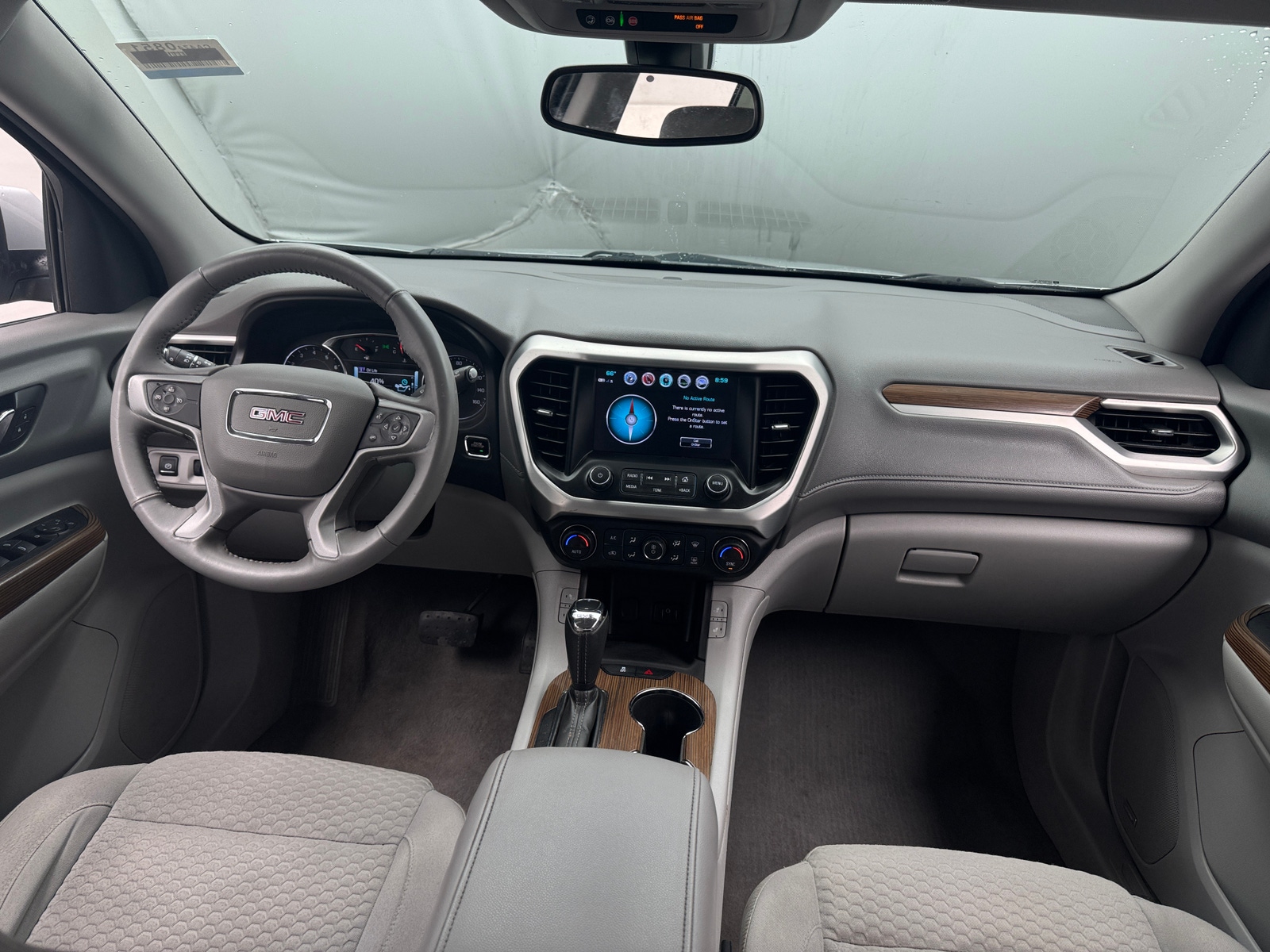 Thumbnail: 2017 GMC Acadia - 3