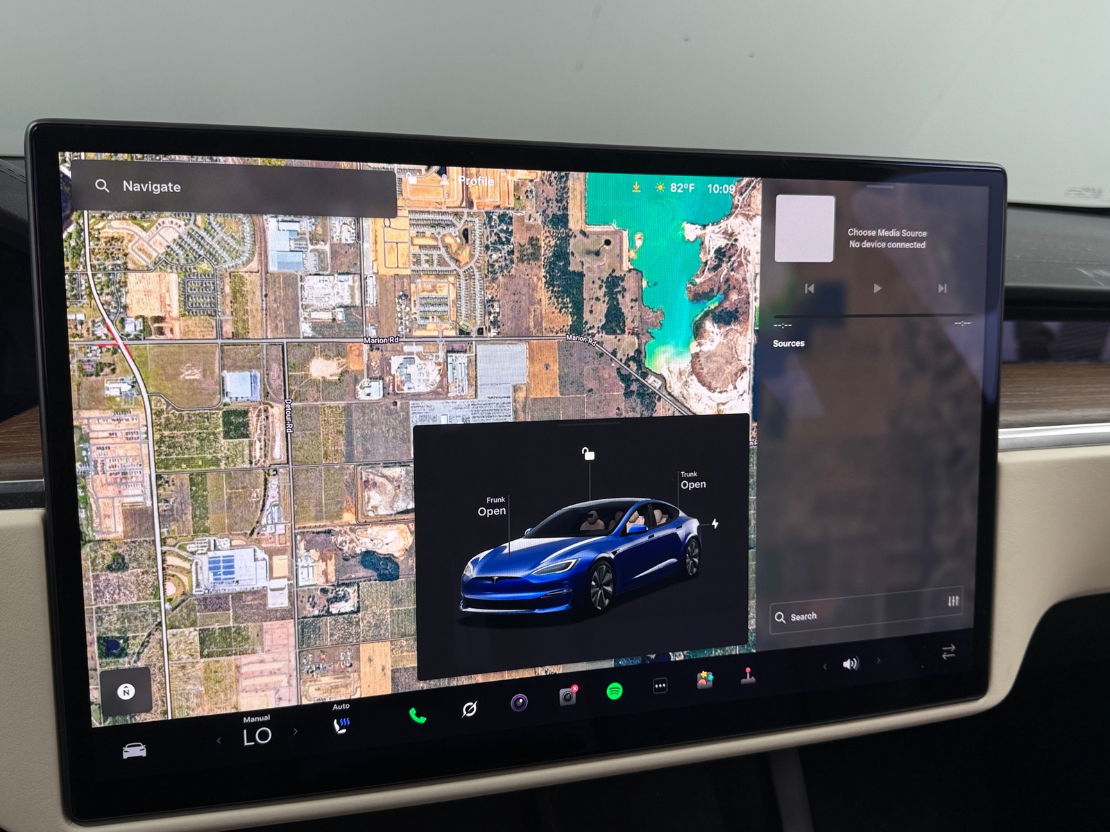 Thumbnail: 2021 Tesla Model S - 3