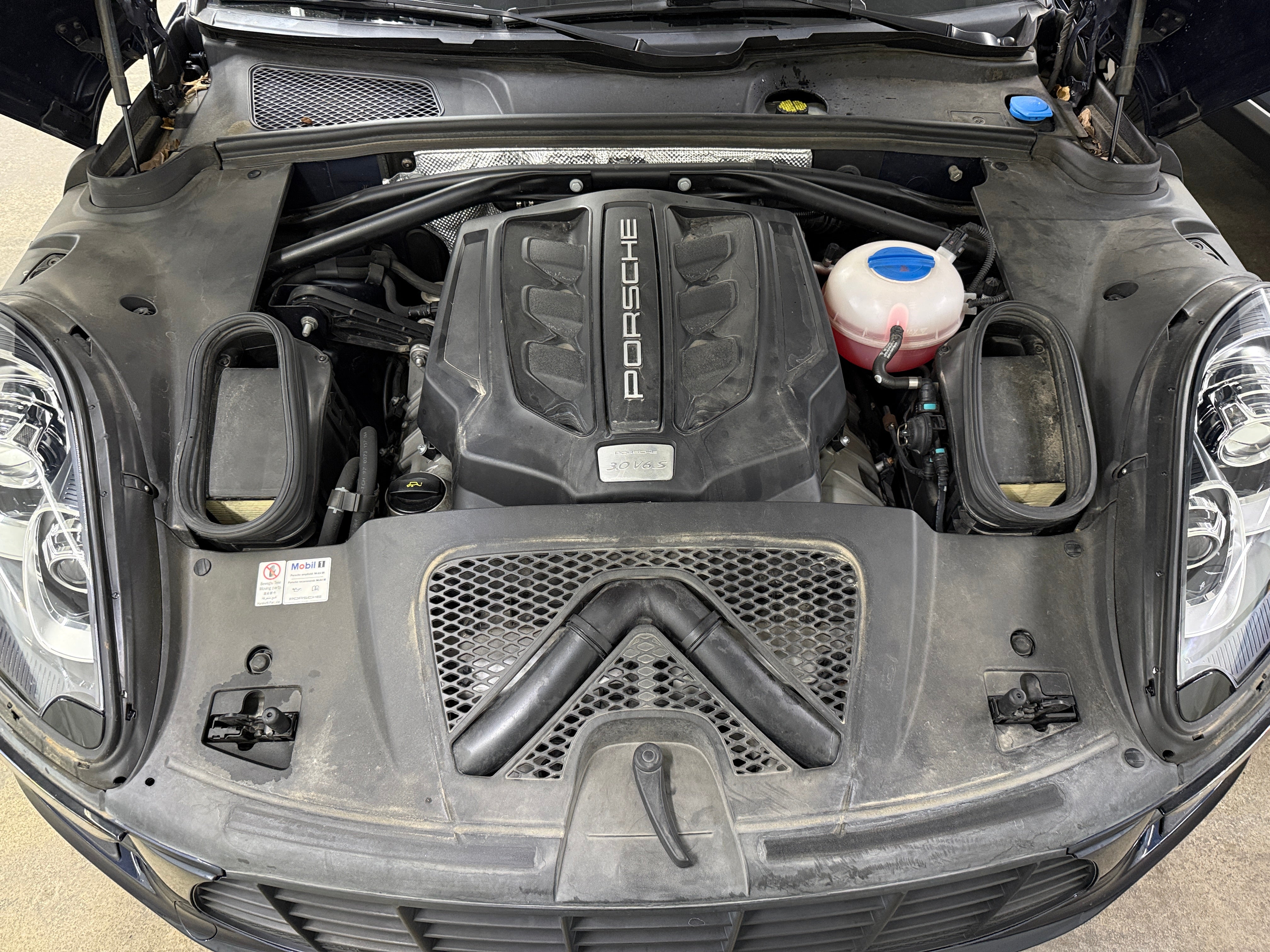 2016 Porsche Macan S