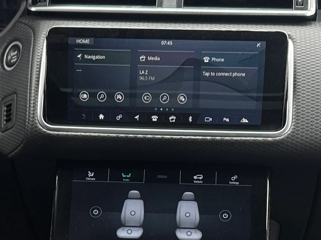 Thumbnail: 2020 Land Rover Range Rover Velar - 3