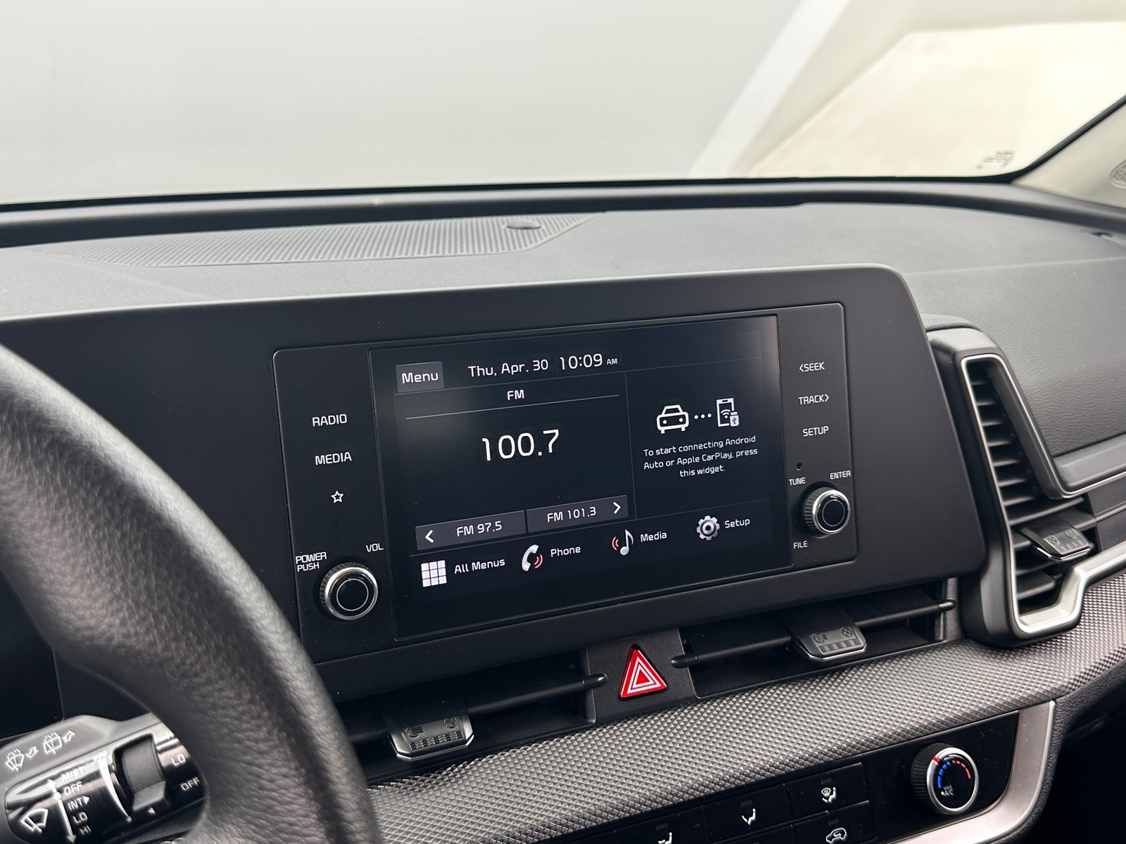 Thumbnail: 2025 Kia Sportage - 4