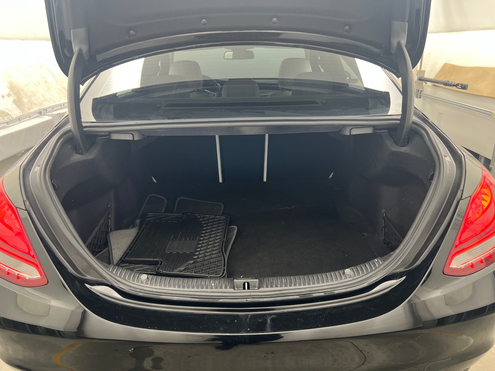 Thumbnail: 2018 Mercedes-Benz C-Class - 6